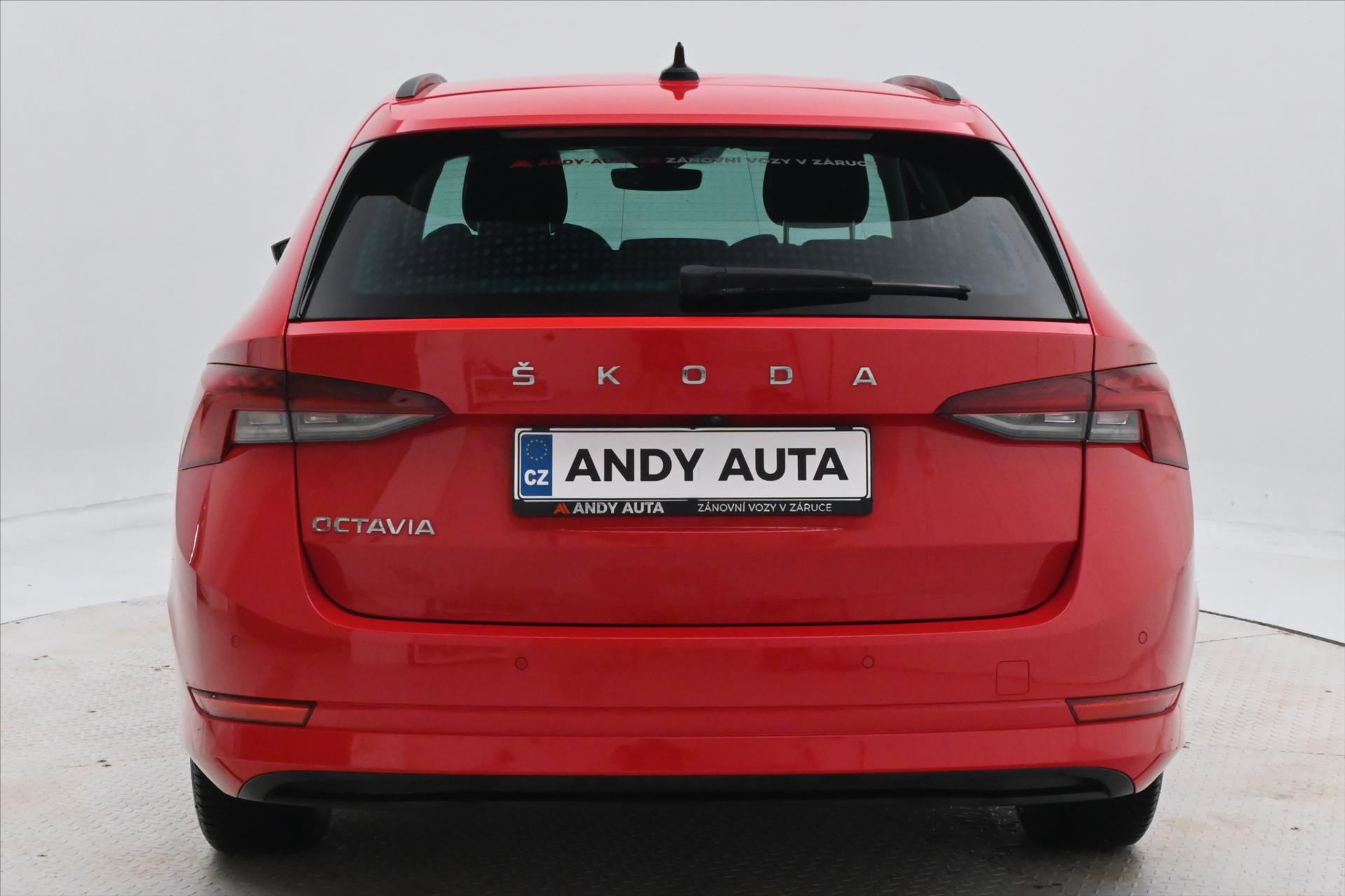 Hlavní fotografie vozu Škoda Octavia 2,0 110kW DSG Ambition Záruka až 5 let (7)