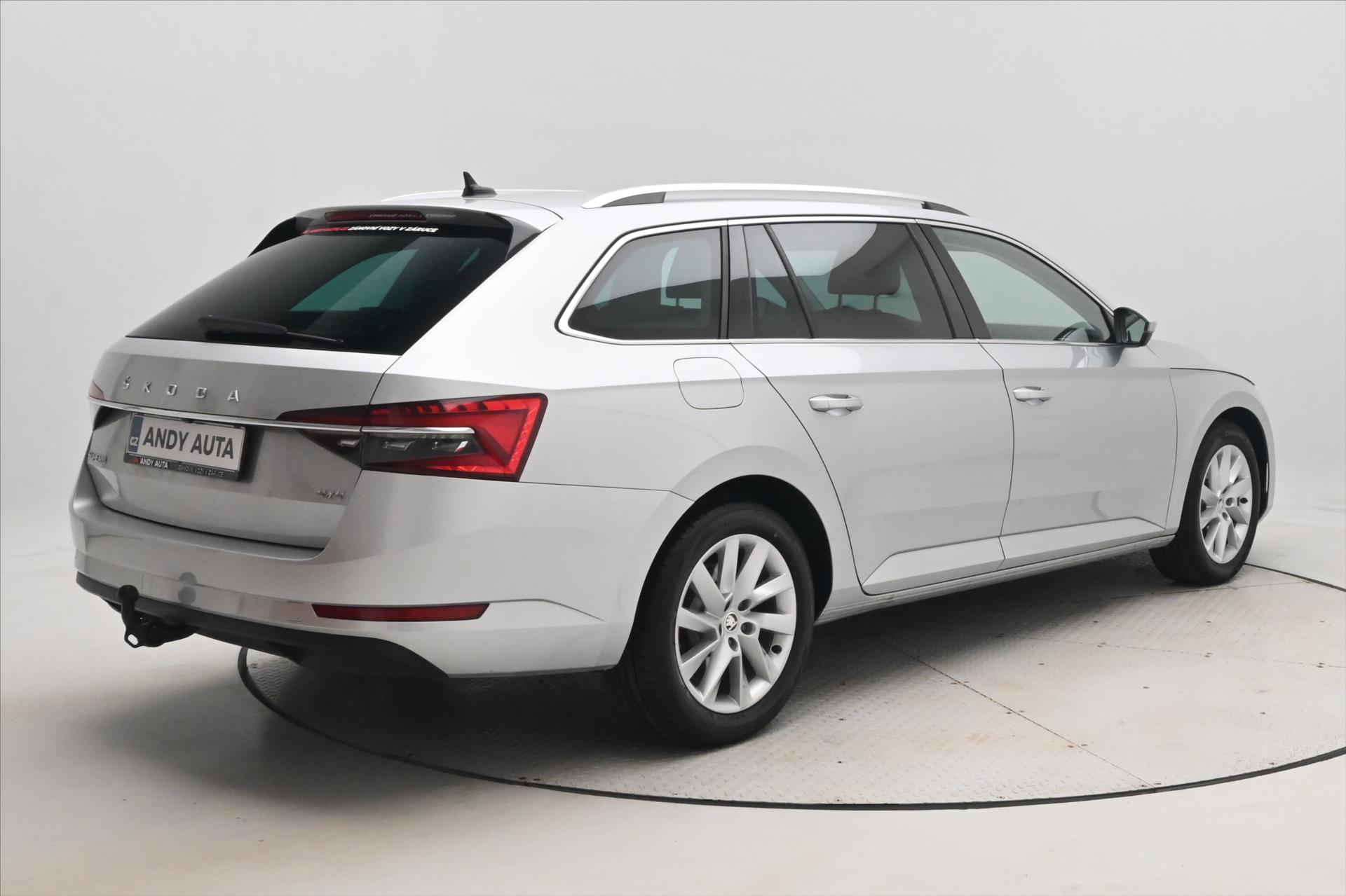 Hlavní fotografie vozu Škoda Superb 2,0 TDI 147 kW DSG 4x4 STYLE Záruka až 5 let (5)