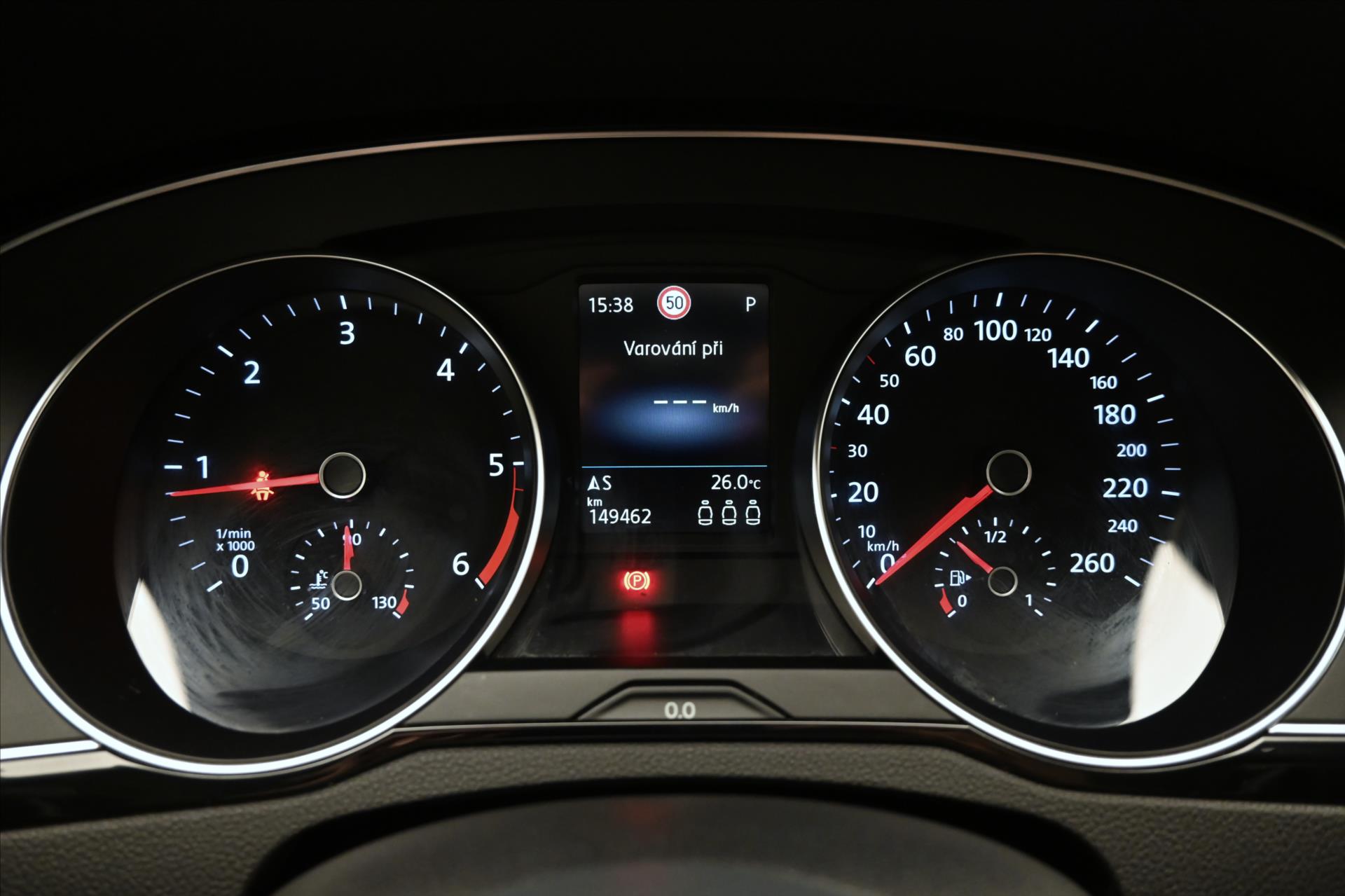 Main photo of the car Volkswagen Passat 2.0 TDI 110kW DSG Business Warranty up to 5 years (16)