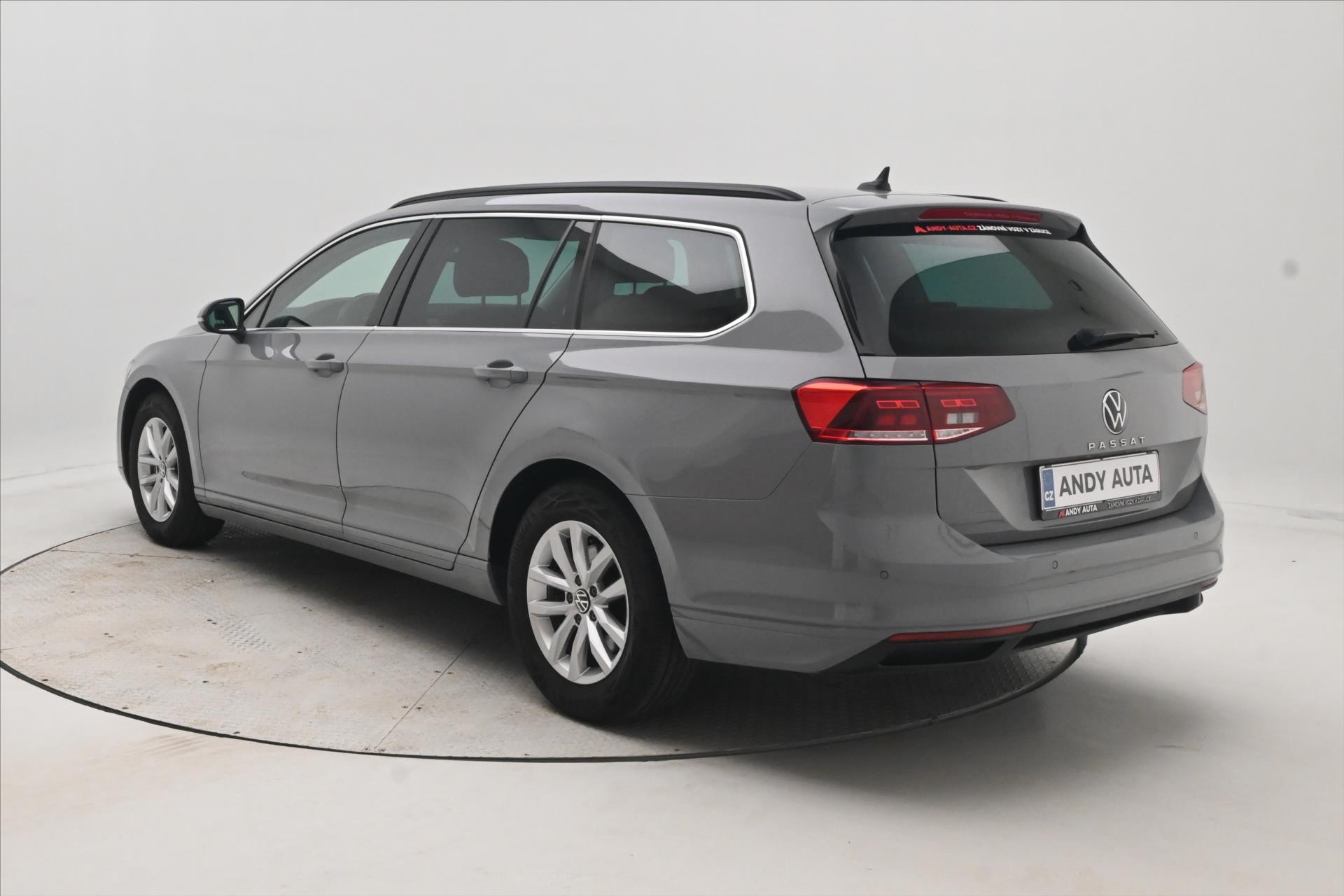 Main photo of the car Volkswagen Passat 2.0 TDI 110kW DSG Business Warranty up to 5 years (7)