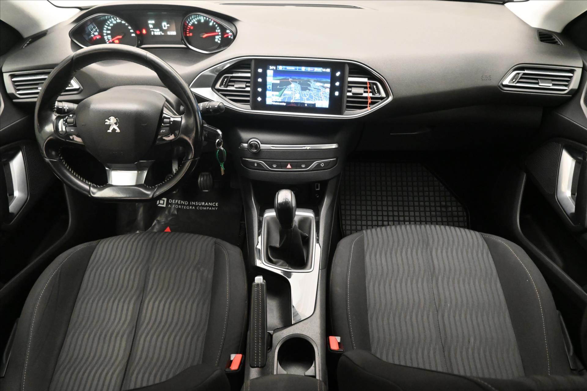 Hlavní fotografie vozu Peugeot 308 1,6 BlueHDi 73kW tažné Záruka až 5 let (15)