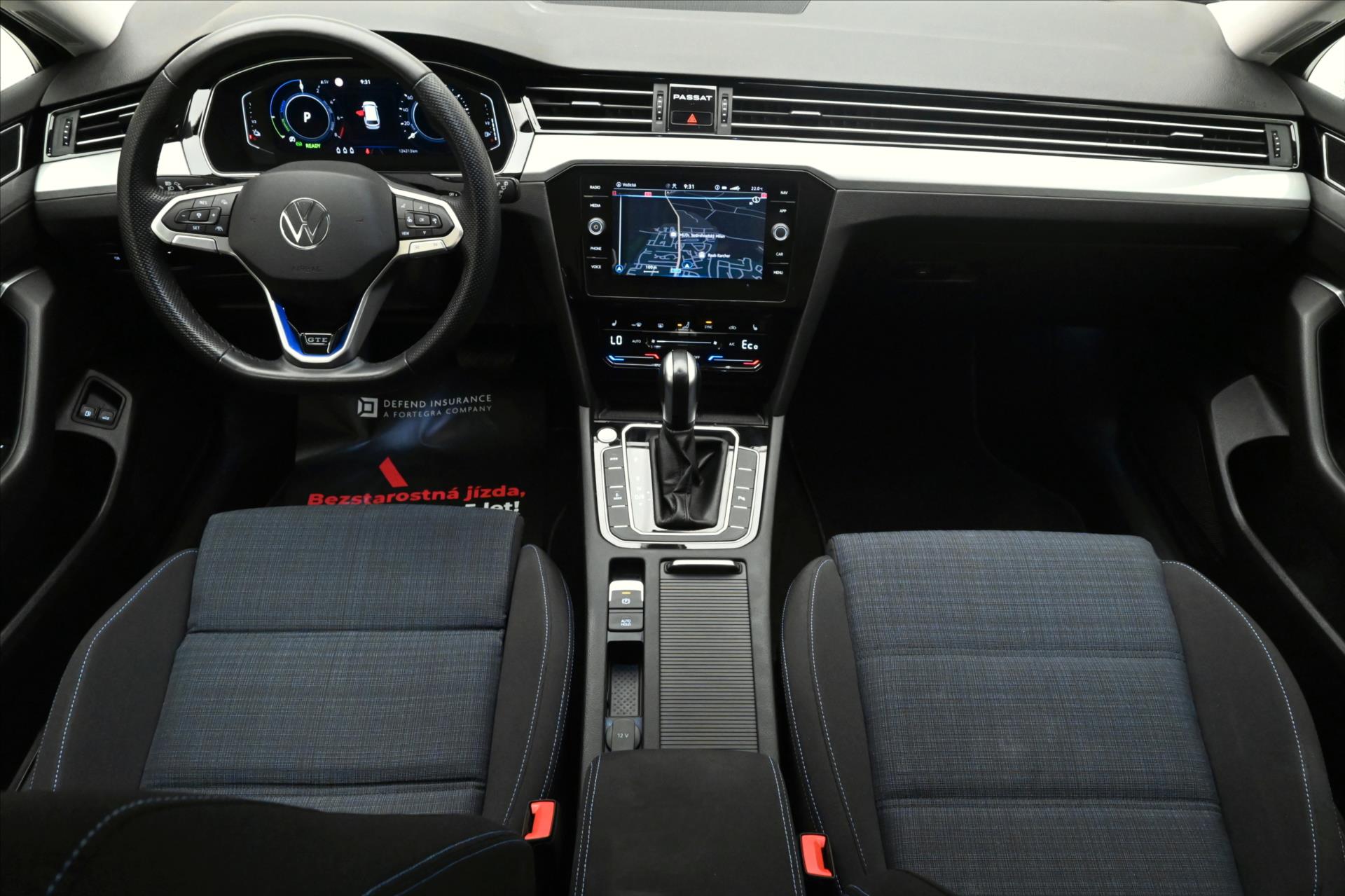 Hlavní fotografie vozu Volkswagen Passat 1,4 GTE 160 kW DSG Business Záruka až 5 let (15)