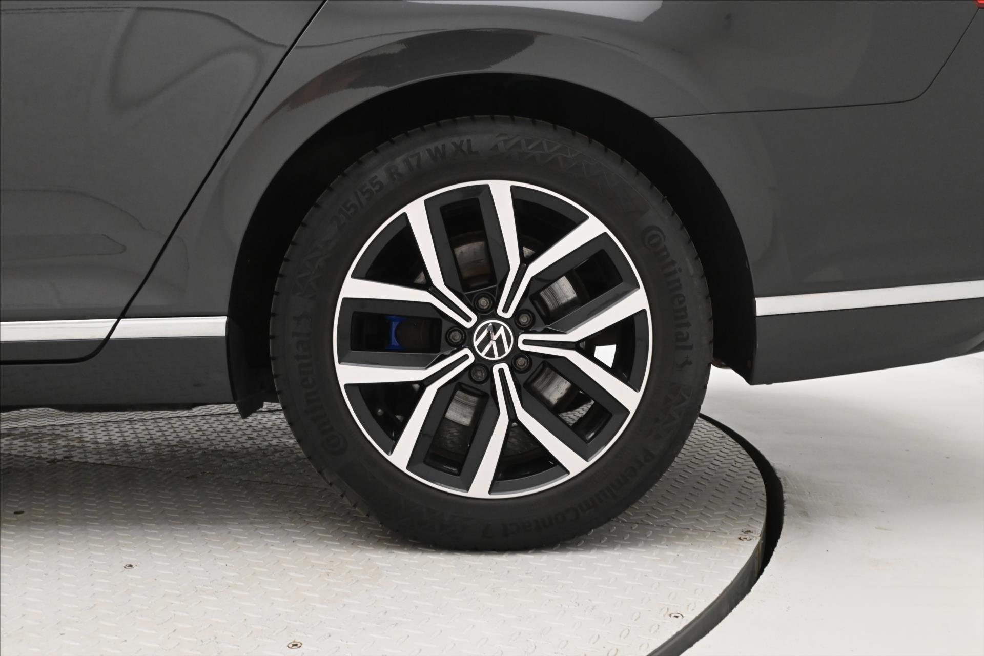 Hlavní fotografie vozu Volkswagen Passat 1,4 GTE 160 kW DSG Business Záruka až 5 let (32)