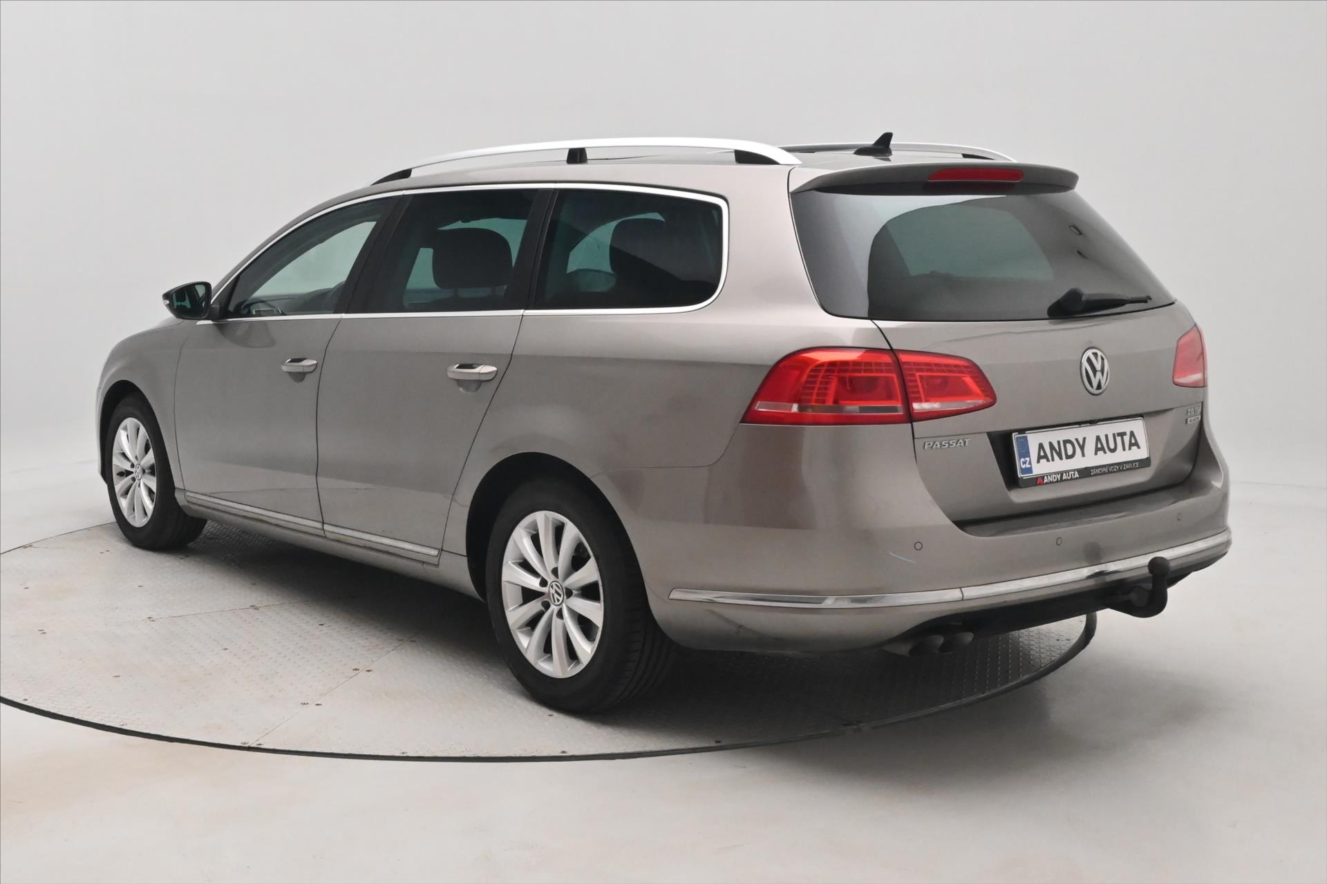 Main photo of the car Volkswagen Passat 2.0 TDI 103 kW Business Edition Panorama Warranty (7)