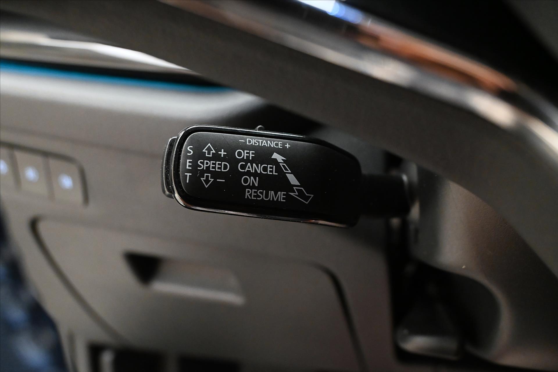 Main photo of the car Skoda Octavia 2.0 TDI 110kW DSG Style Warranty up to 5 years (25)