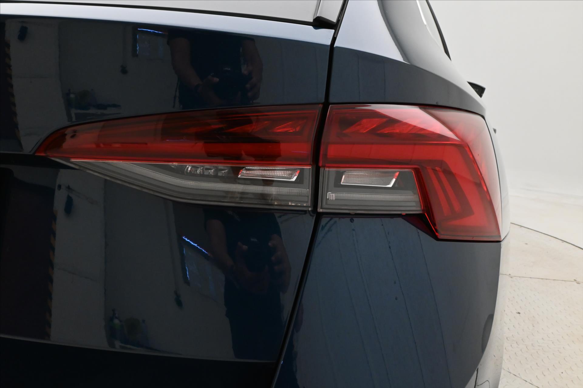 Hlavní fotografie vozu Škoda Octavia 2,0 TDI 110kW DSG Style Záruka až 5 let (31)