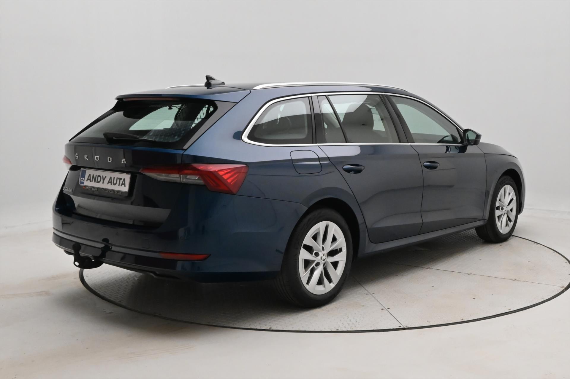 Hlavní fotografie vozu Škoda Octavia 2,0 TDI 110kW DSG Style Záruka až 5 let (5)