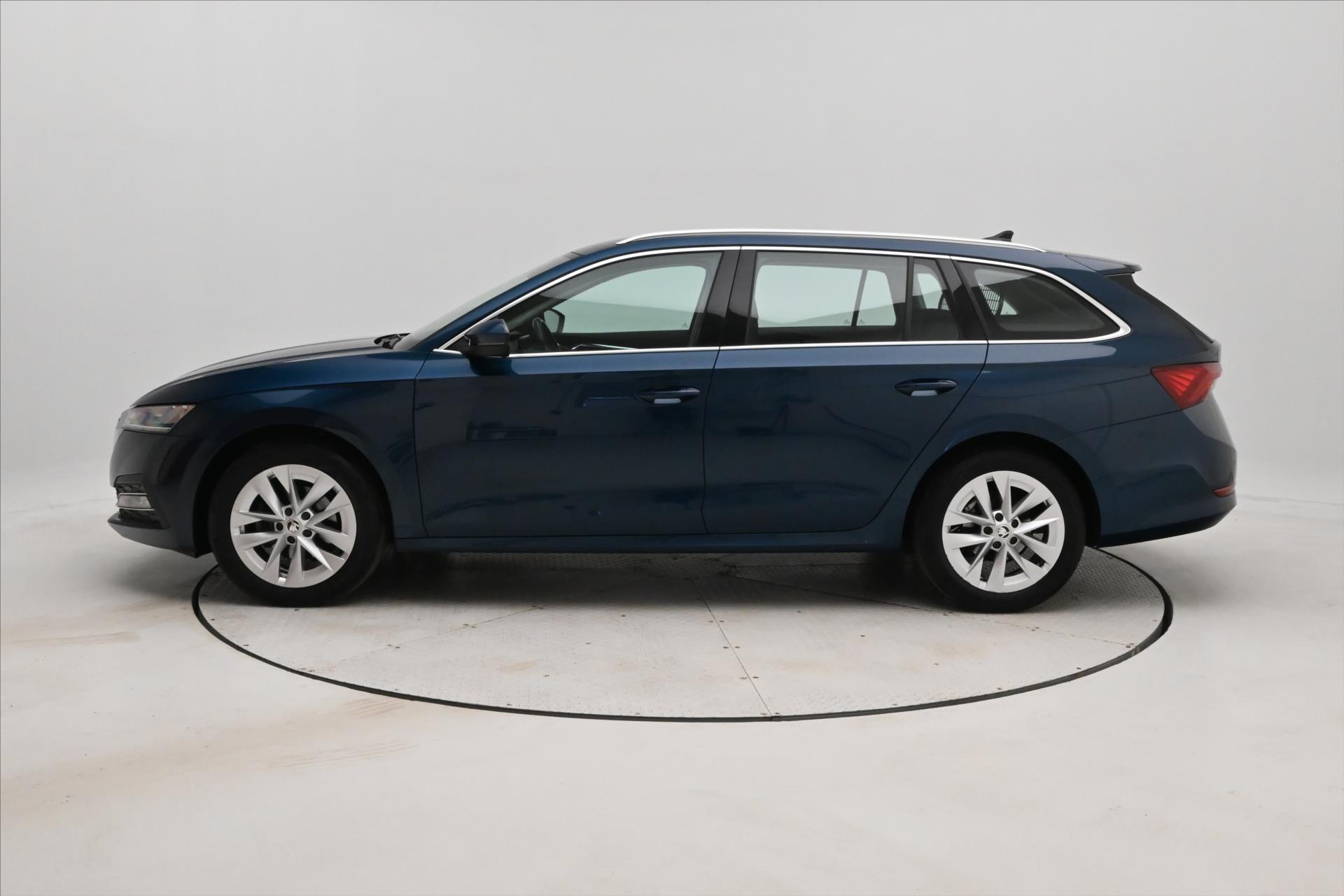 Hlavní fotografie vozu Škoda Octavia 2,0 TDI 110kW DSG Style Záruka až 5 let (8)