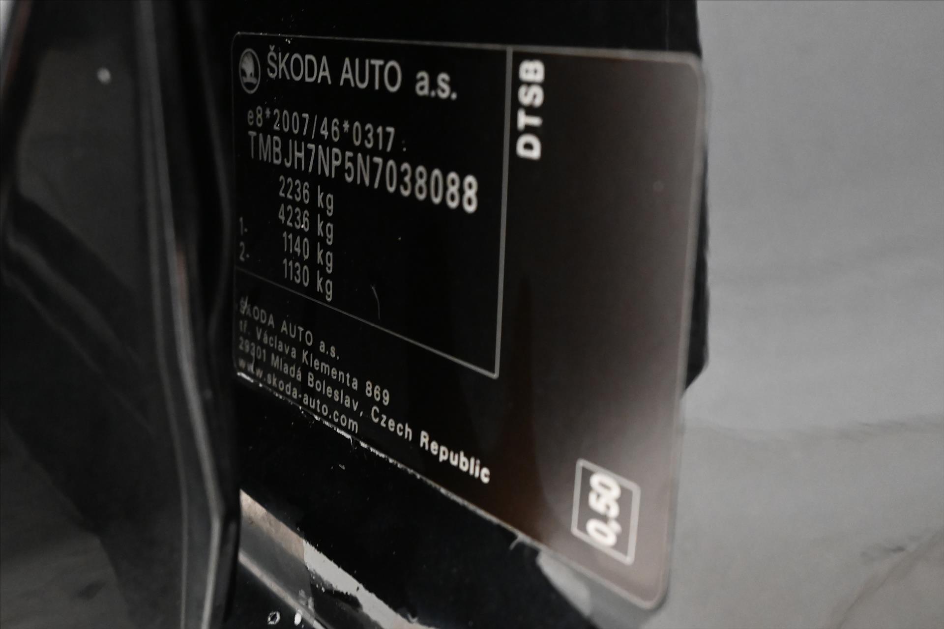 Hlavní fotografie vozu Škoda Superb 2,0 TDI 110 KW DSG STYLE Záruka až 5 let (12)