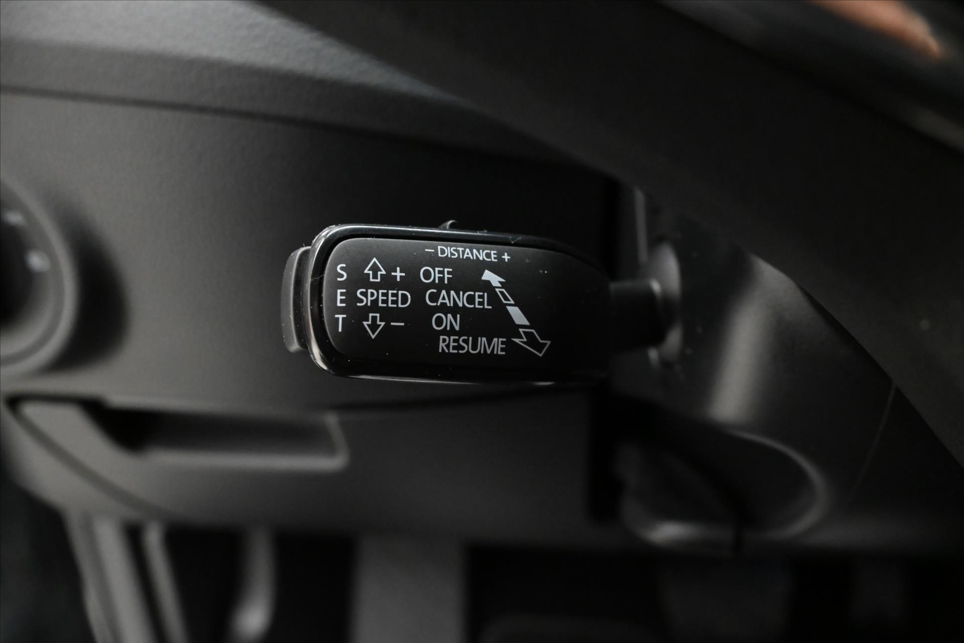 Hlavní fotografie vozu Škoda Superb 2,0 TDI 110 KW DSG STYLE Záruka až 5 let (24)