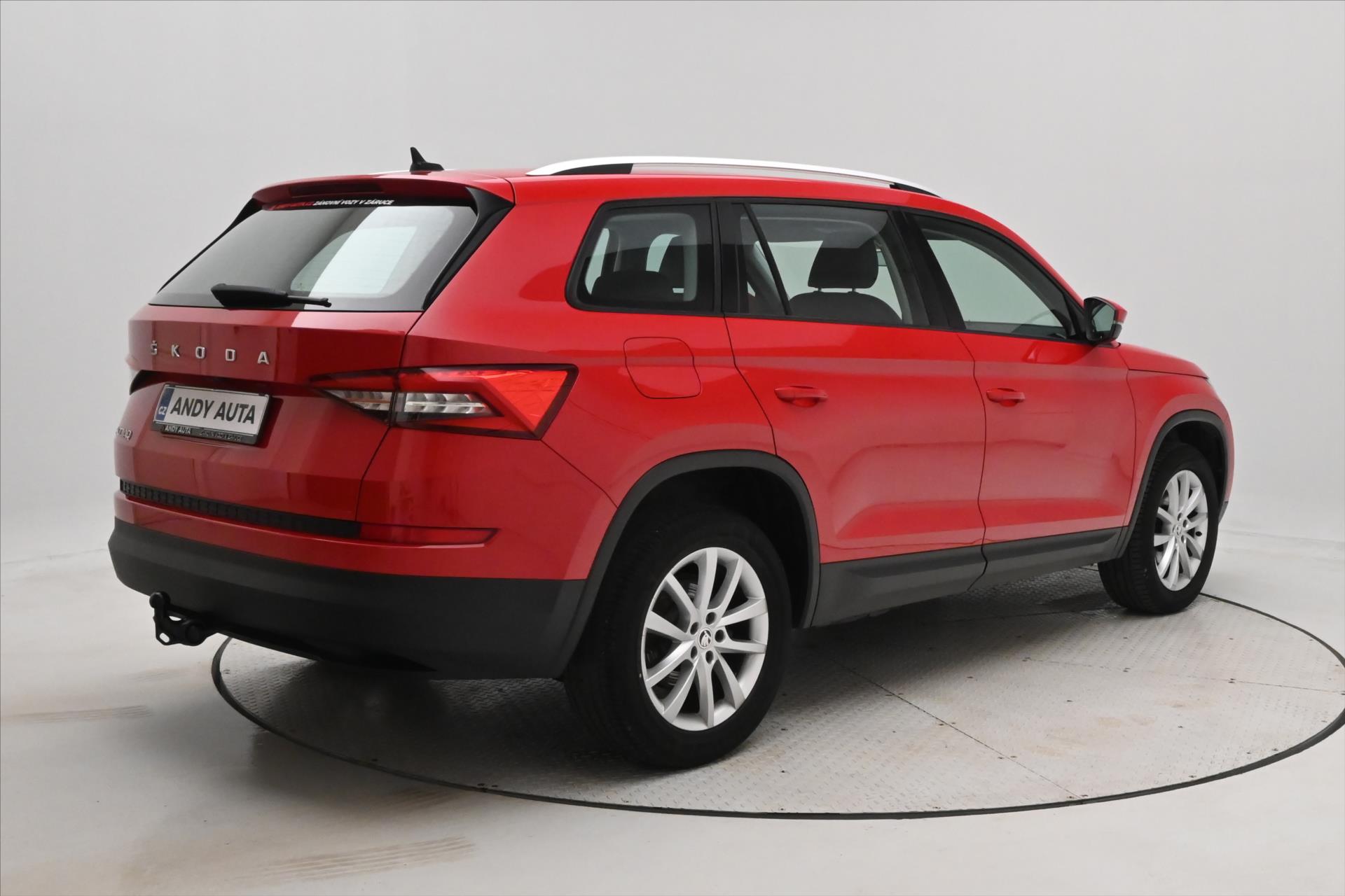 Hlavní fotografie vozu Škoda Kodiaq 1,5 TSI 110 kW TAŽNÉ NAVI Záruka až 5 let (5)