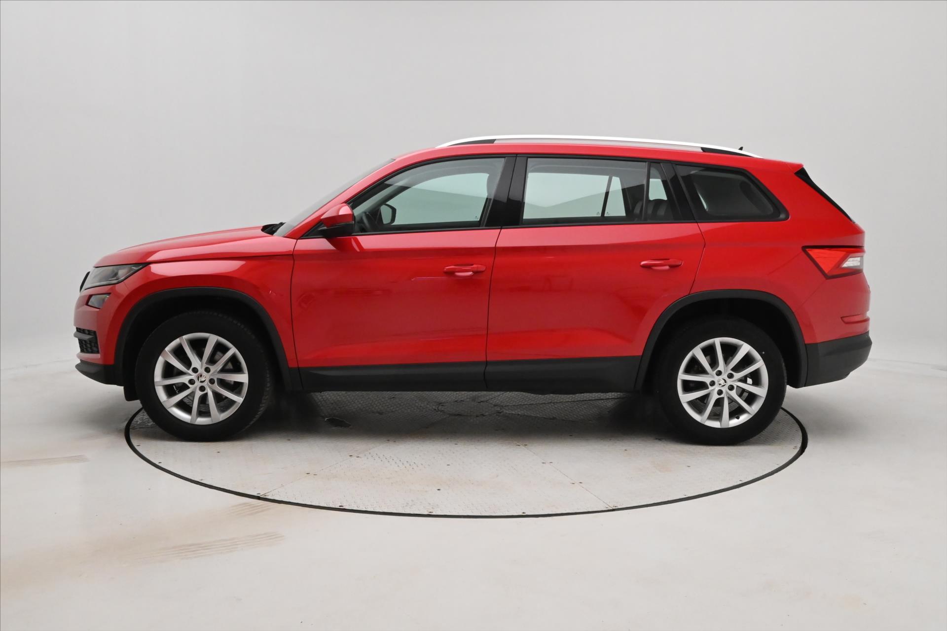 Hlavní fotografie vozu Škoda Kodiaq 1,5 TSI 110 kW TAŽNÉ NAVI Záruka až 5 let (8)