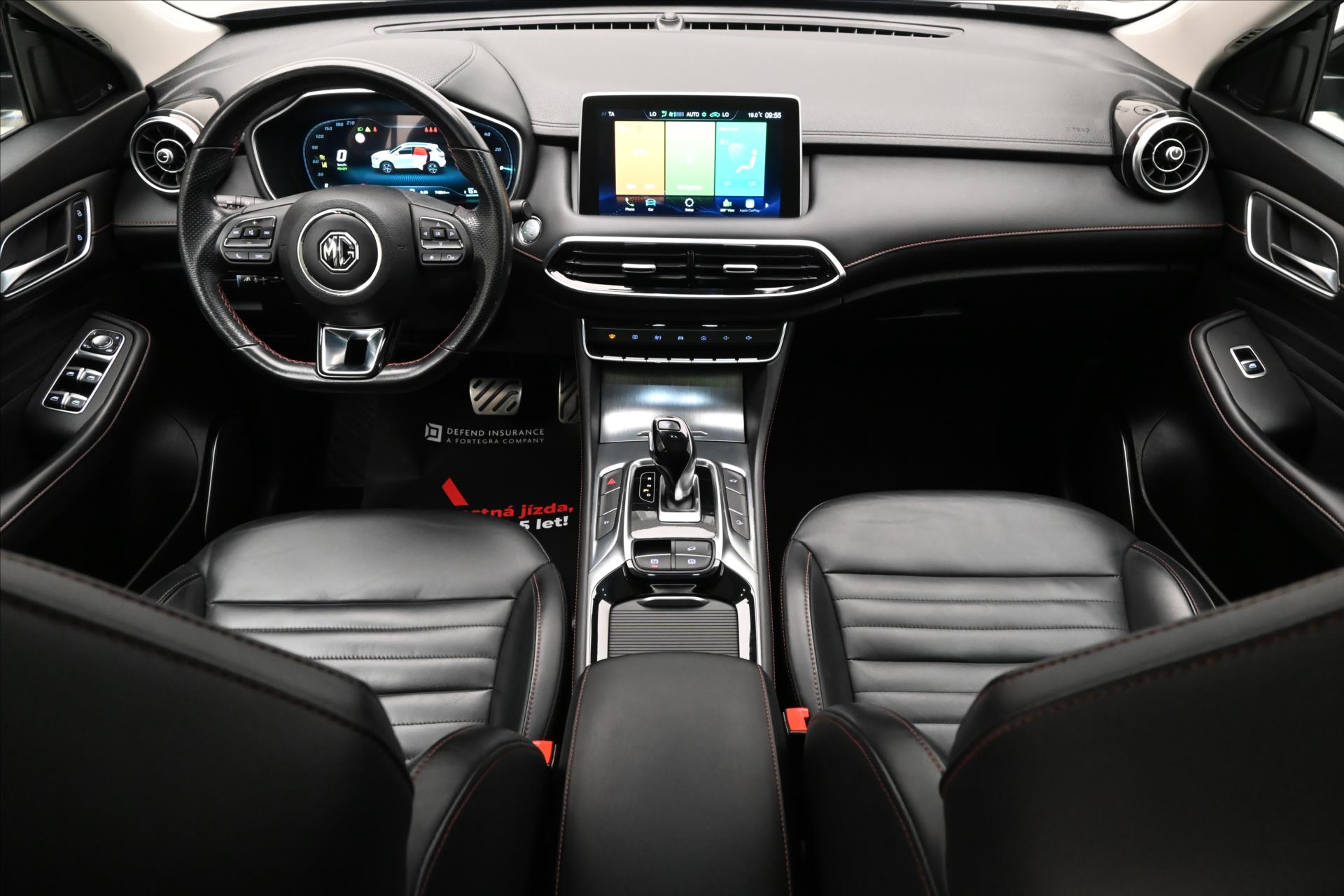 Hlavní fotografie vozu MG eHS 1,5 TGI PHEV 119kW AT Luxury Záruka až 5 let (15)