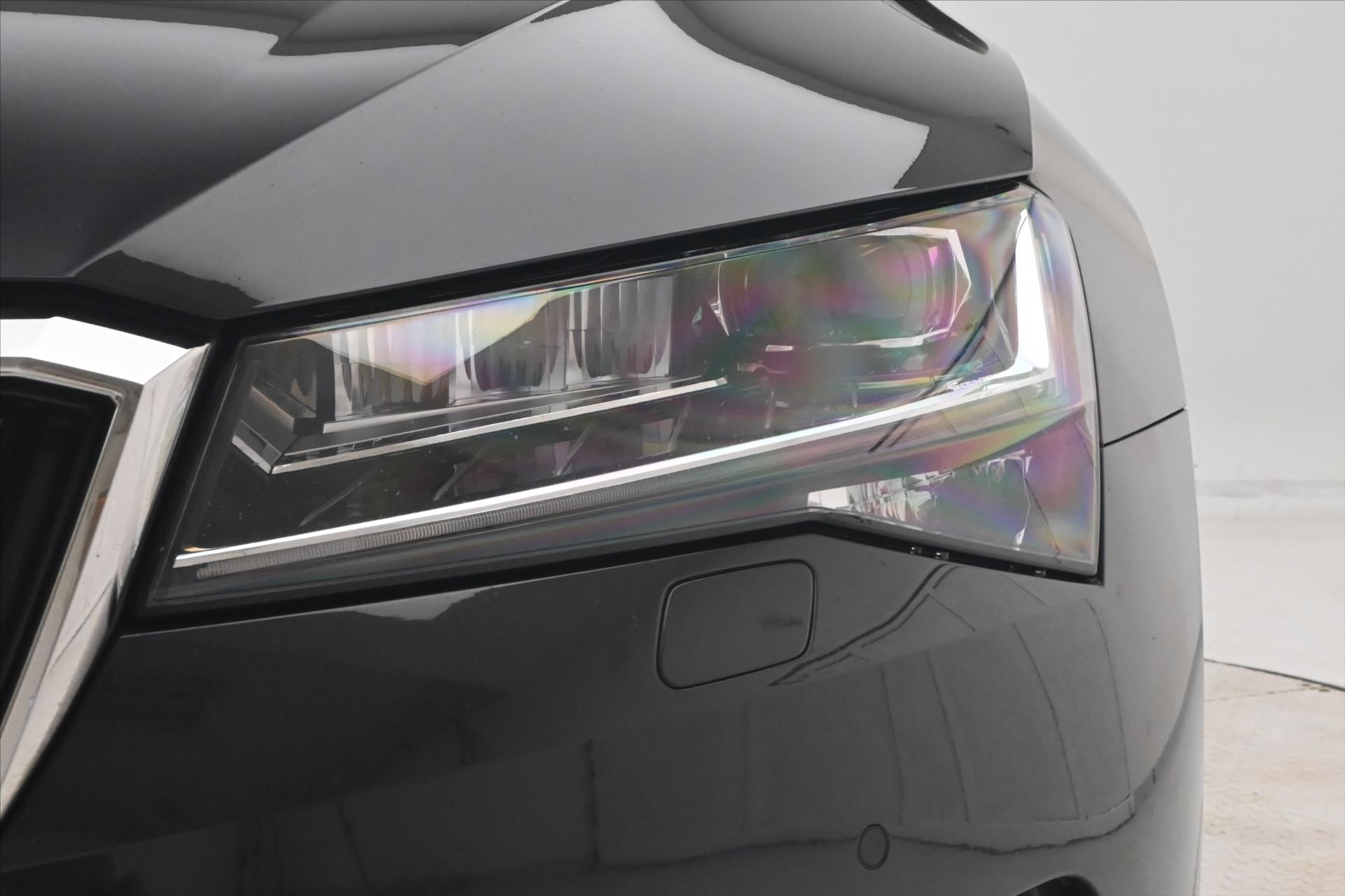 Main photo of the car Skoda Superb 2.0 TDI 110 kW DSG Style Warranty up to 5 years (30)