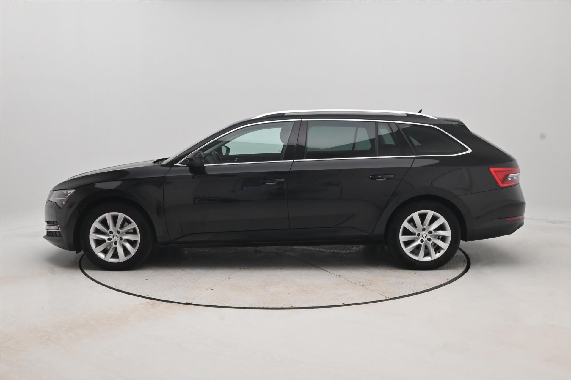 Main photo of the car Skoda Superb 2.0 TDI 110 kW DSG Style Warranty up to 5 years (8)