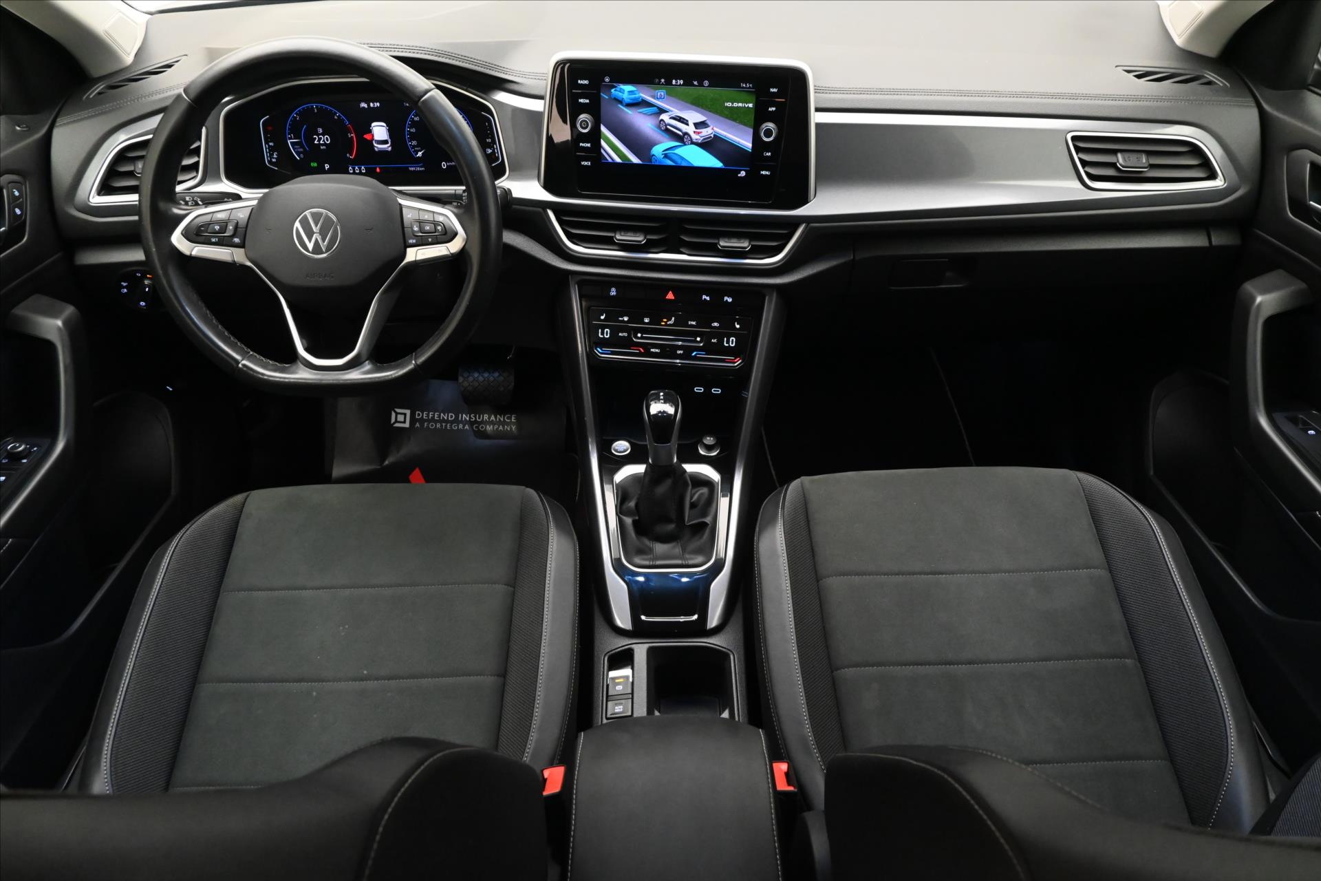 Hlavní fotografie vozu Volkswagen T-Roc 2,0 TDI 110kW DSG Style Plus Záruka až 5 let (16)