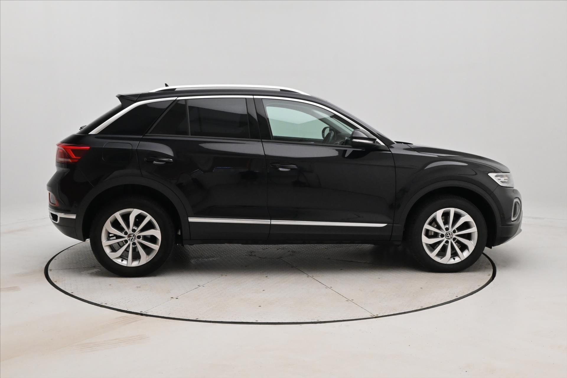 Hlavní fotografie vozu Volkswagen T-Roc 2,0 TDI 110kW DSG Style Plus Záruka až 5 let (5)