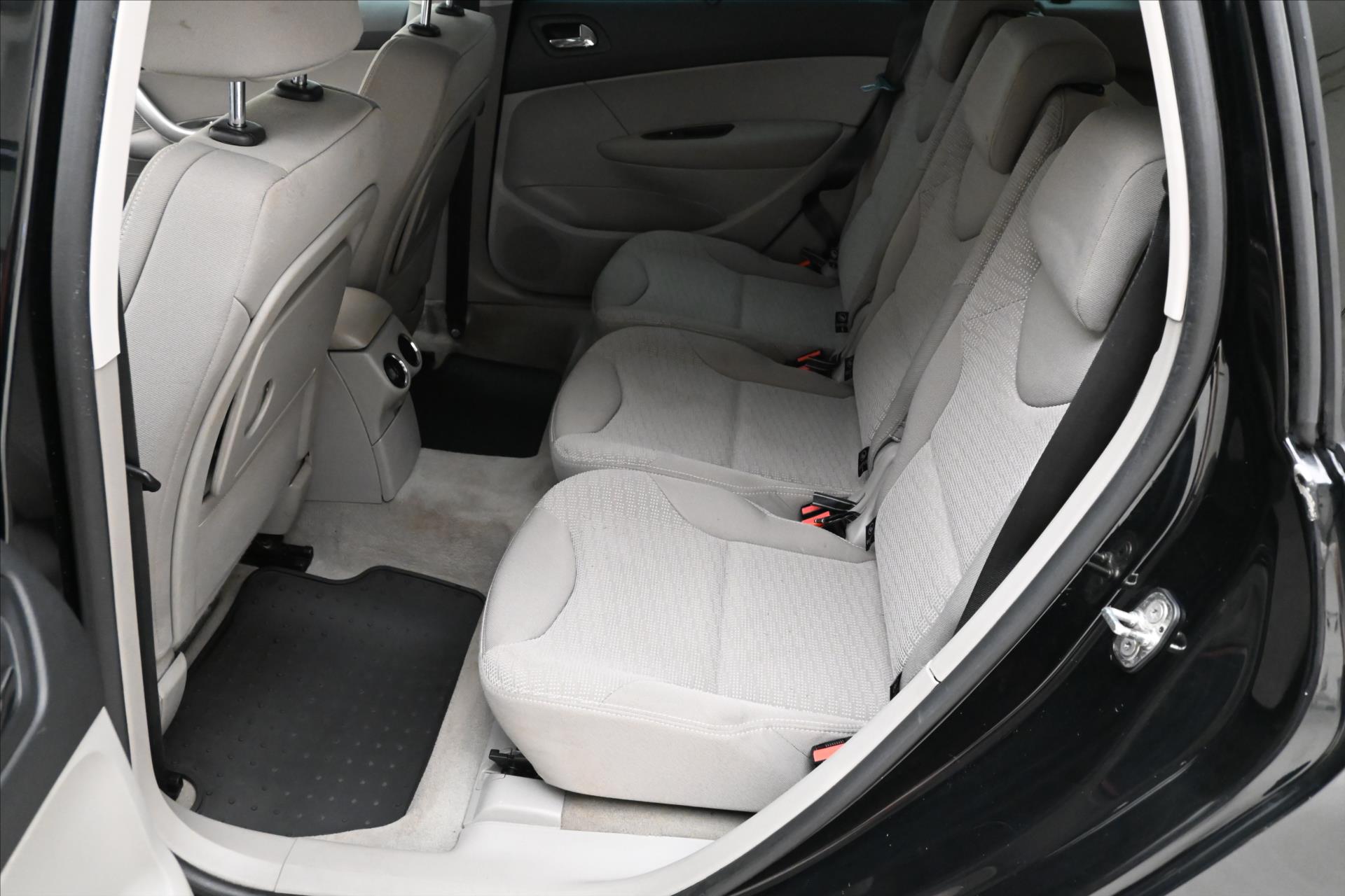 Hlavní fotografie vozu Peugeot 308 1,6 SW HDI 82 kW Panorama (14)