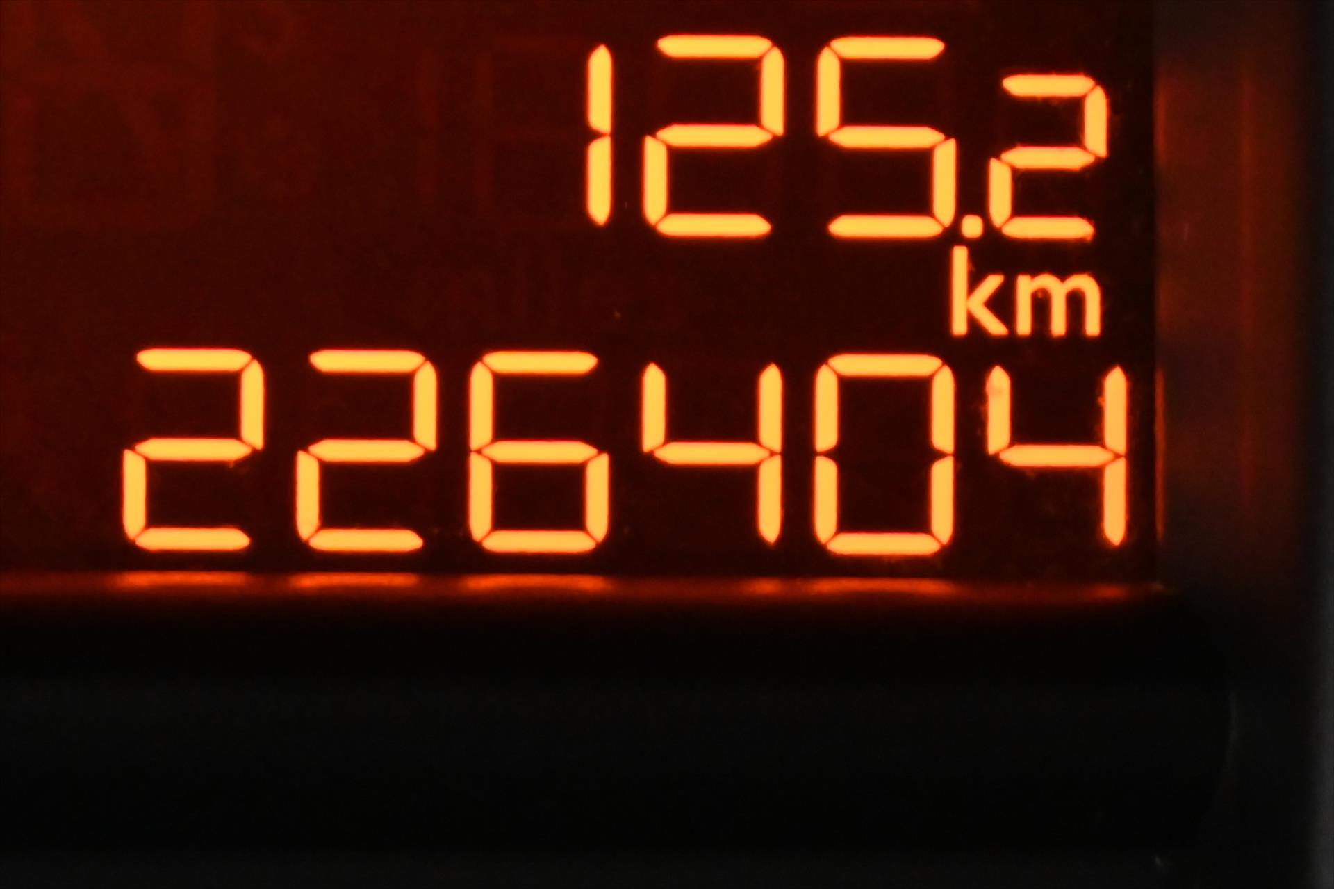 Hlavní fotografie vozu Peugeot 308 1,6 SW HDI 82 kW Panorama (17)