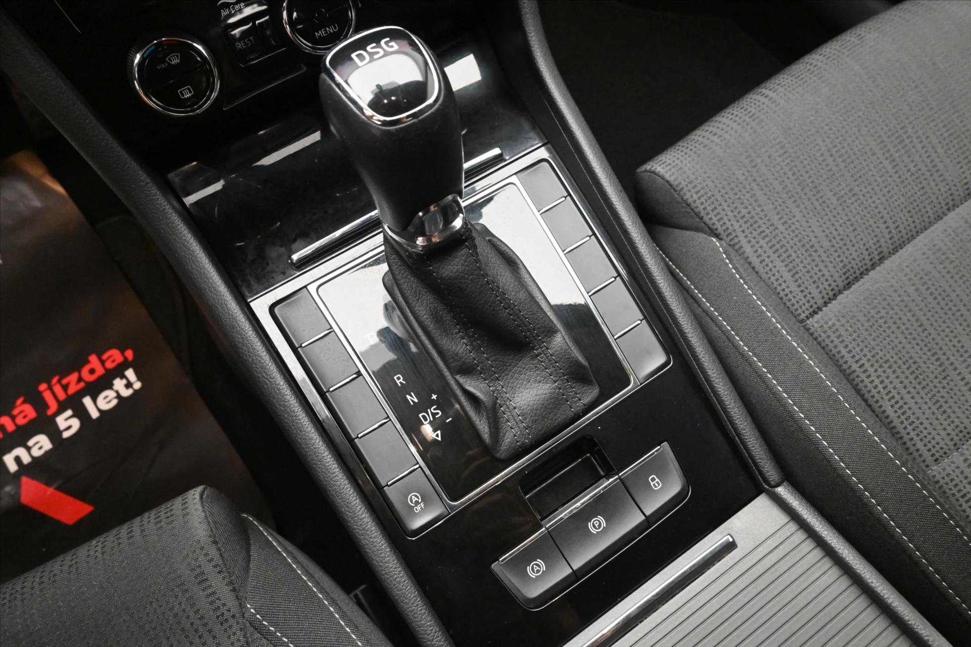 Hlavní fotografie vozu Škoda Superb 2,0 TDI 110 kW DSG Ambition Záruka až 5 let (21)