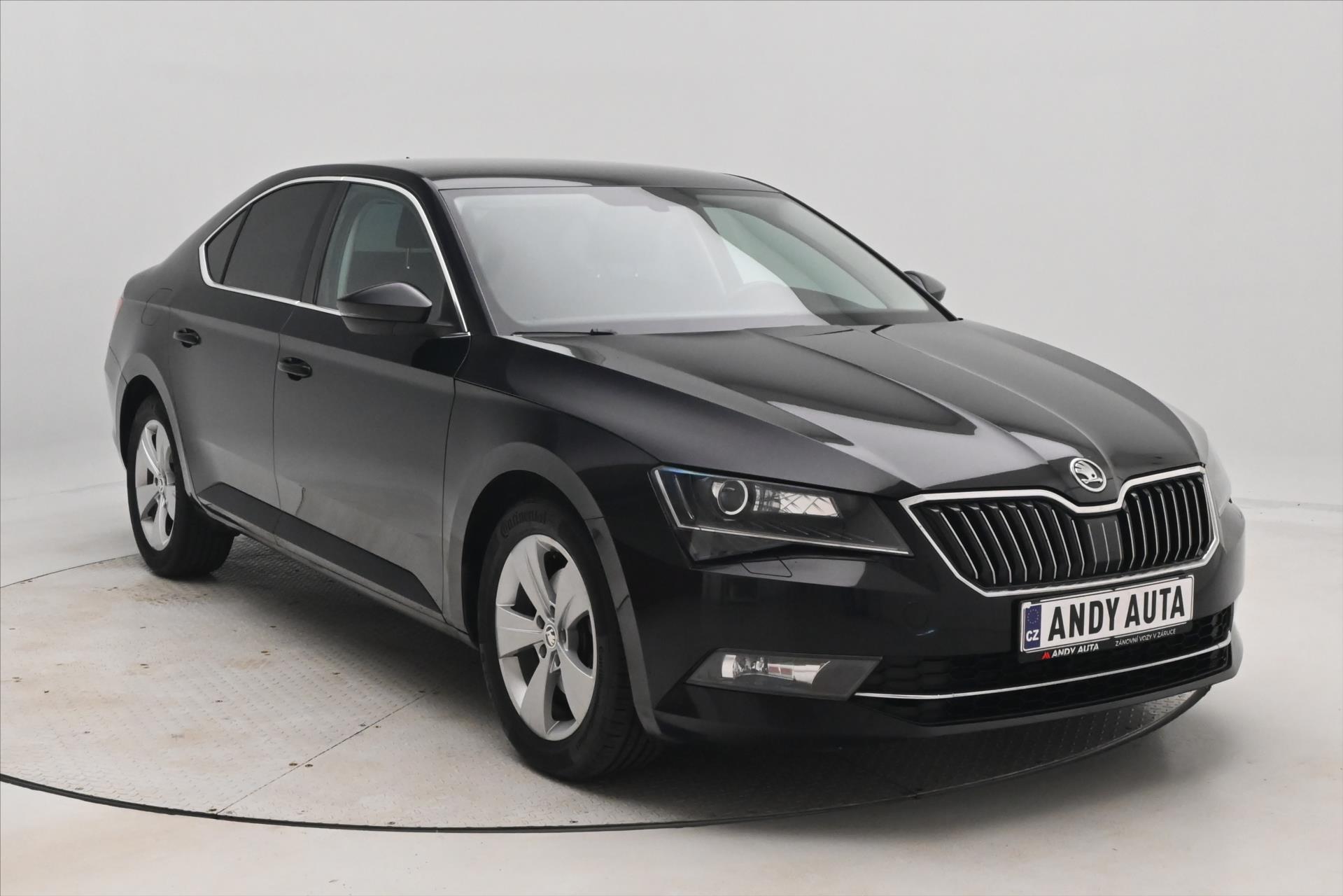 Hlavní fotografie vozu Škoda Superb 2,0 TDI 110 kW DSG Ambition Záruka až 5 let (3)