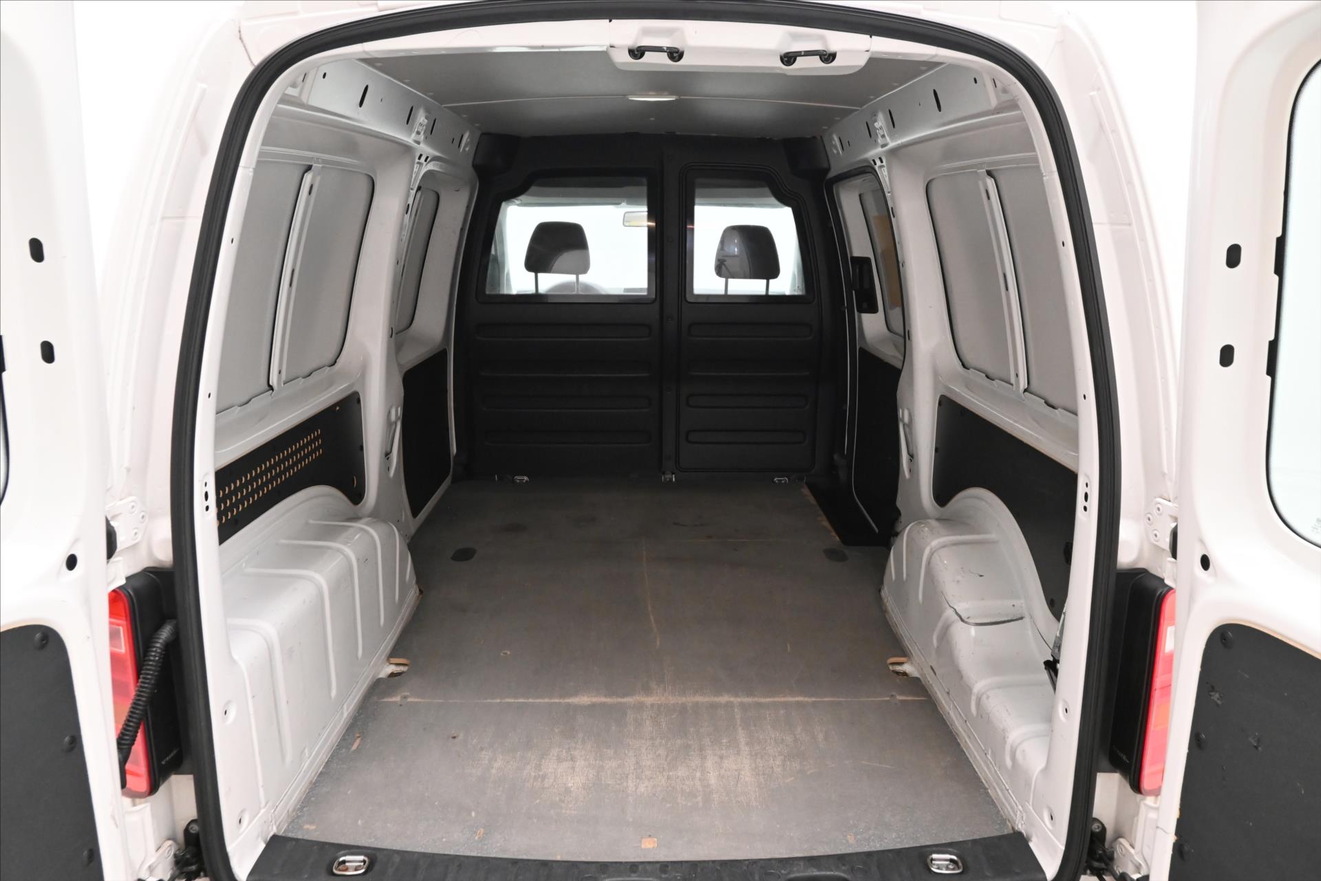 Hlavní fotografie vozu Volkswagen Caddy 2,0 TDI 75 kW MAXI (10)