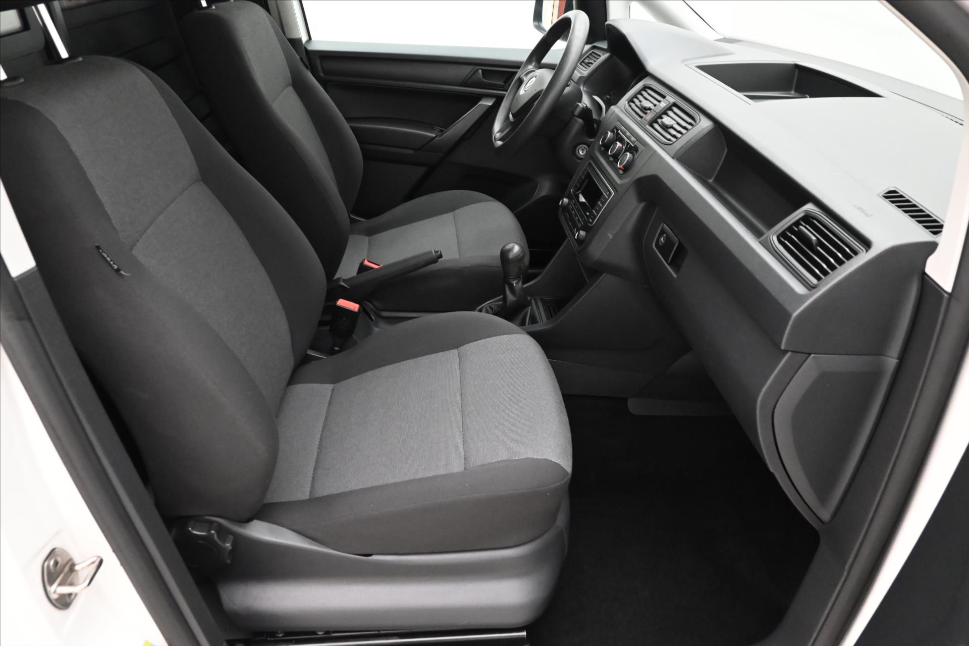 Hlavní fotografie vozu Volkswagen Caddy 2,0 TDI 75kW MAXI (14)