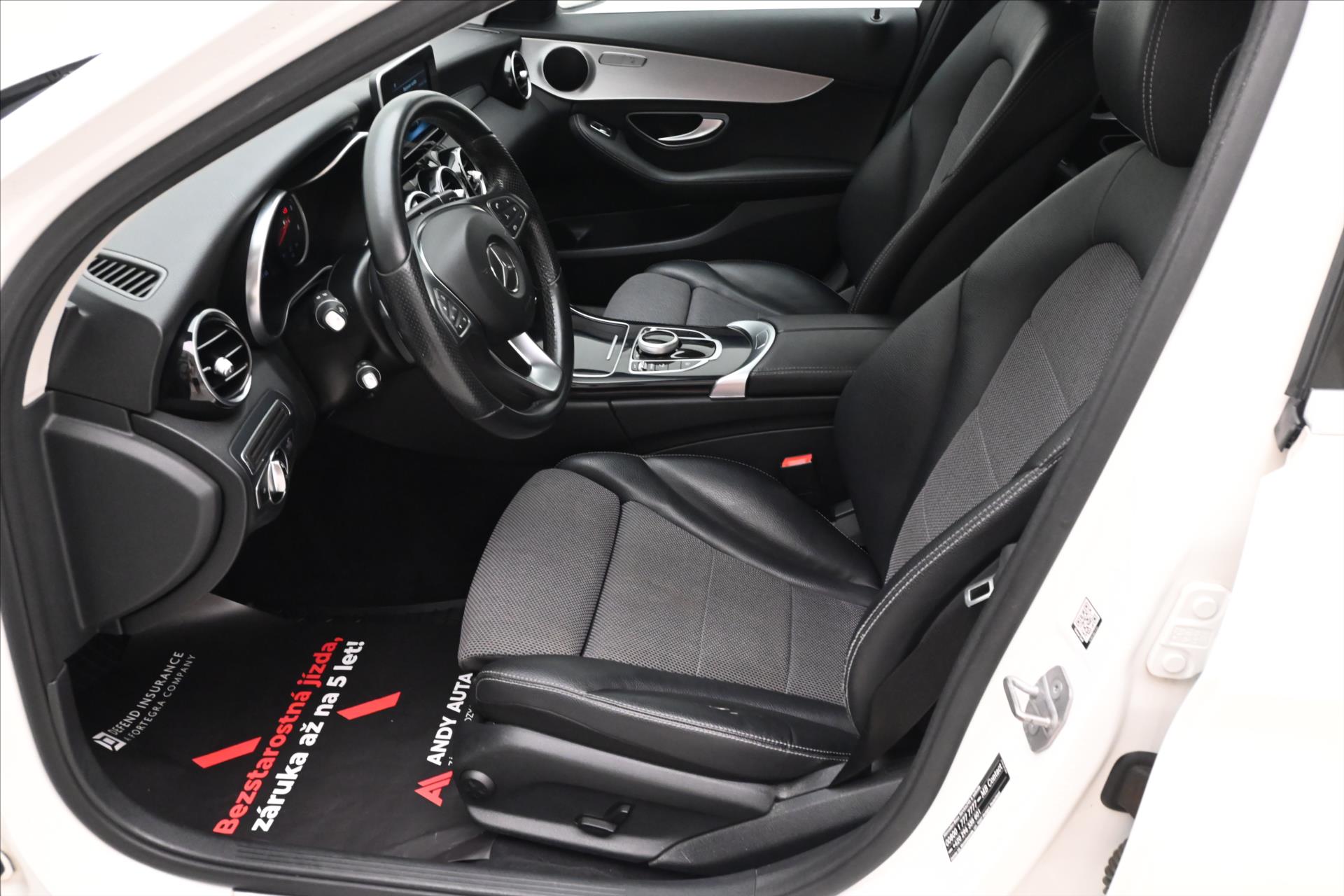 Hlavní fotografie vozu Mercedes-Benz Třídy C 2,2 220d 4Matic 9G-Tronic Záruka až 5 let (13)