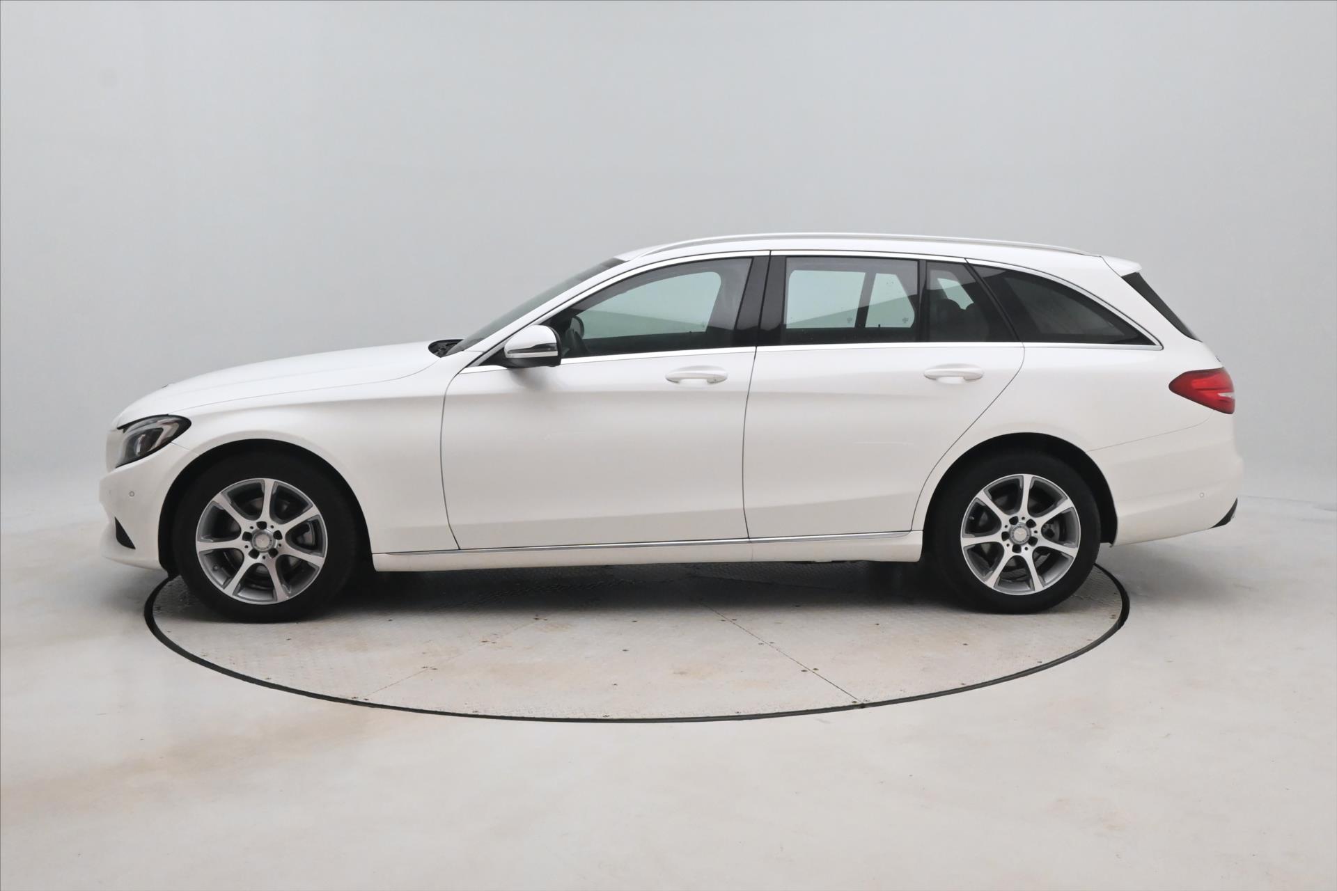 Hlavní fotografie vozu Mercedes-Benz Třídy C 2,2 220d 4Matic 9G-Tronic Záruka až 5 let (8)