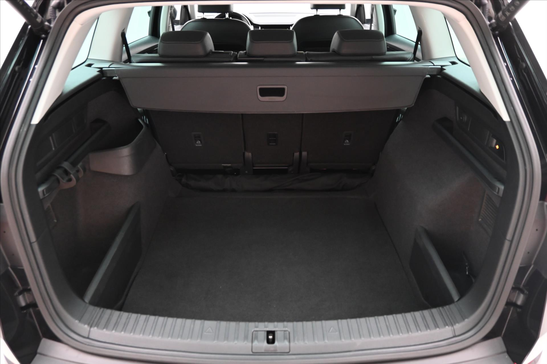 Main photo of the car Skoda Kodiaq 2.0 TDI 110kW DSG Traction Navi Warranty up to 5 years (10)