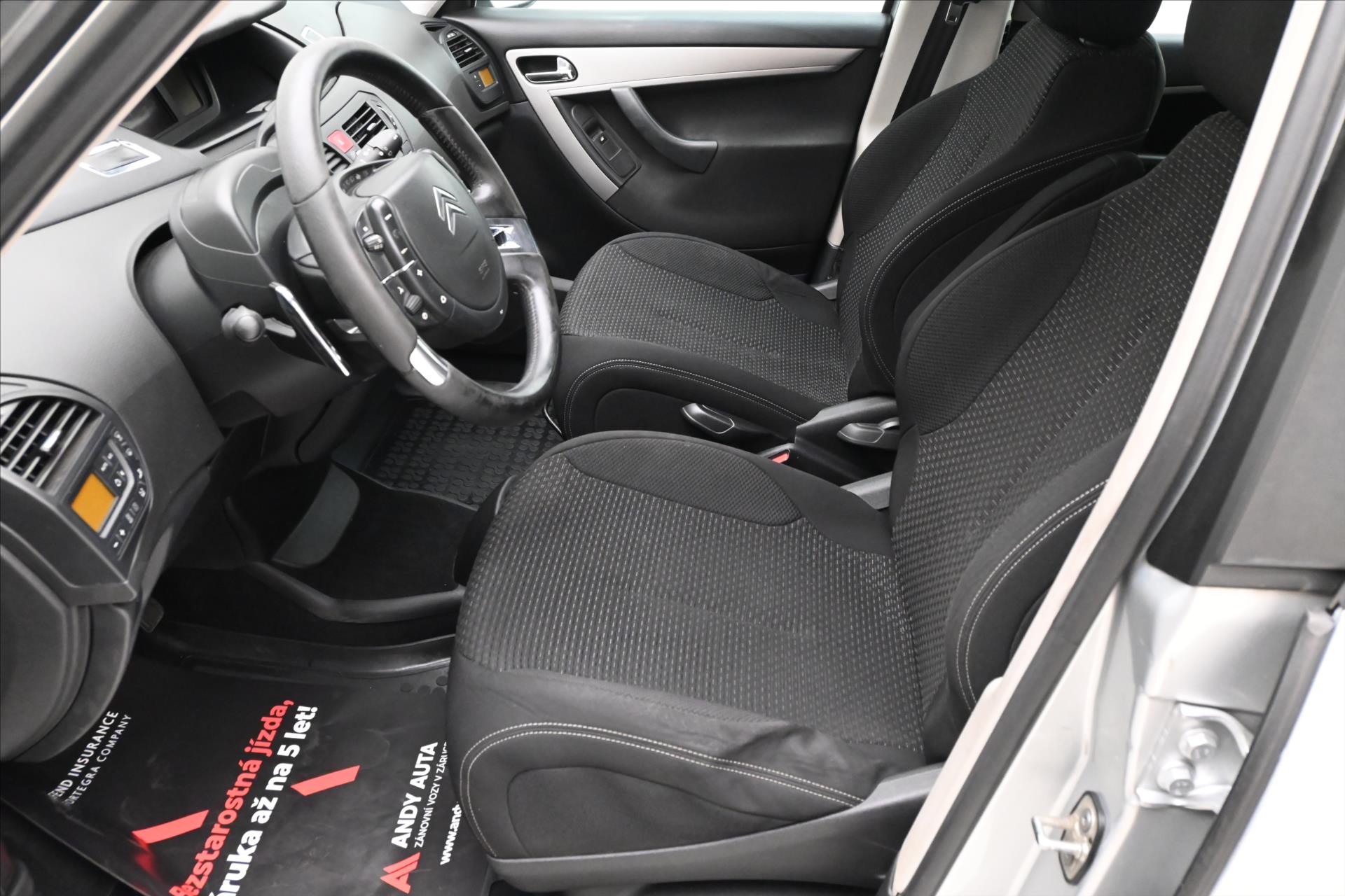 Main photo of the car Citroën C4 Picasso 1.6 HDi 80 kW KLIMA Towable (12)