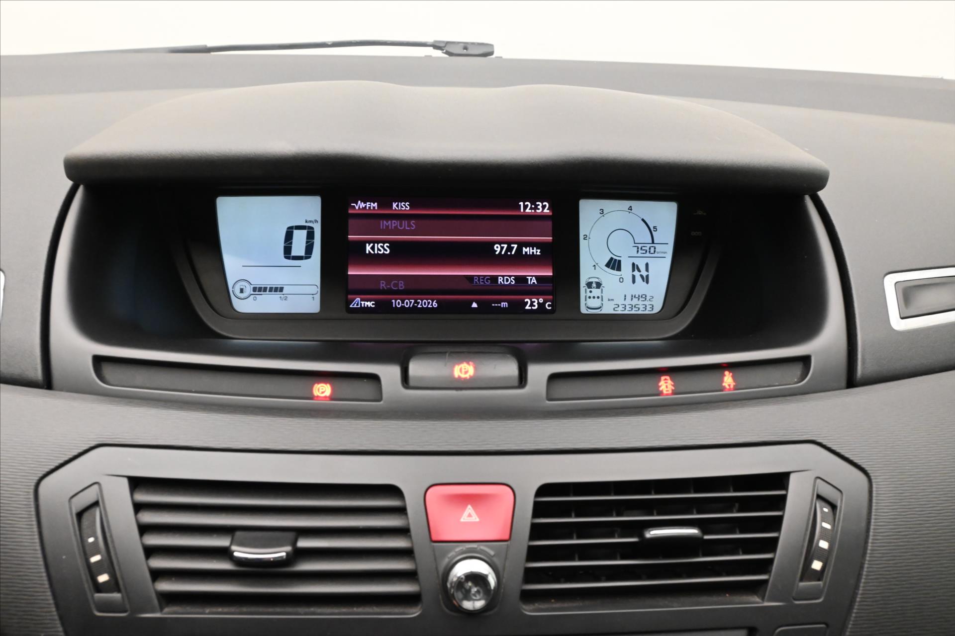 Main photo of the car Citroën C4 Picasso 1.6 HDi 80 kW KLIMA Towable (16)