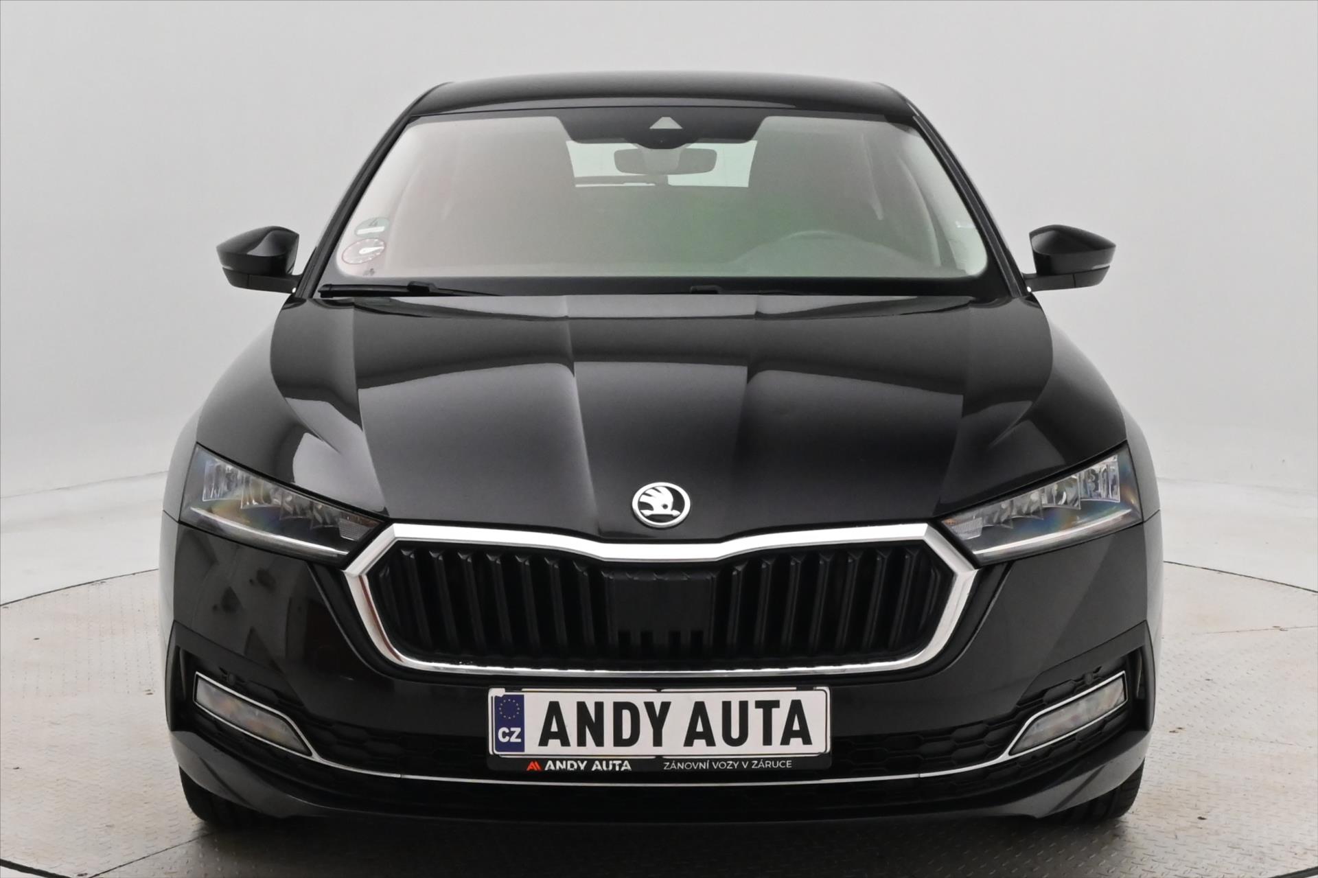 Main photo of the car Skoda Octavia 2.0 TDI 110kW DSG Style Warranty up to 5 years (3)