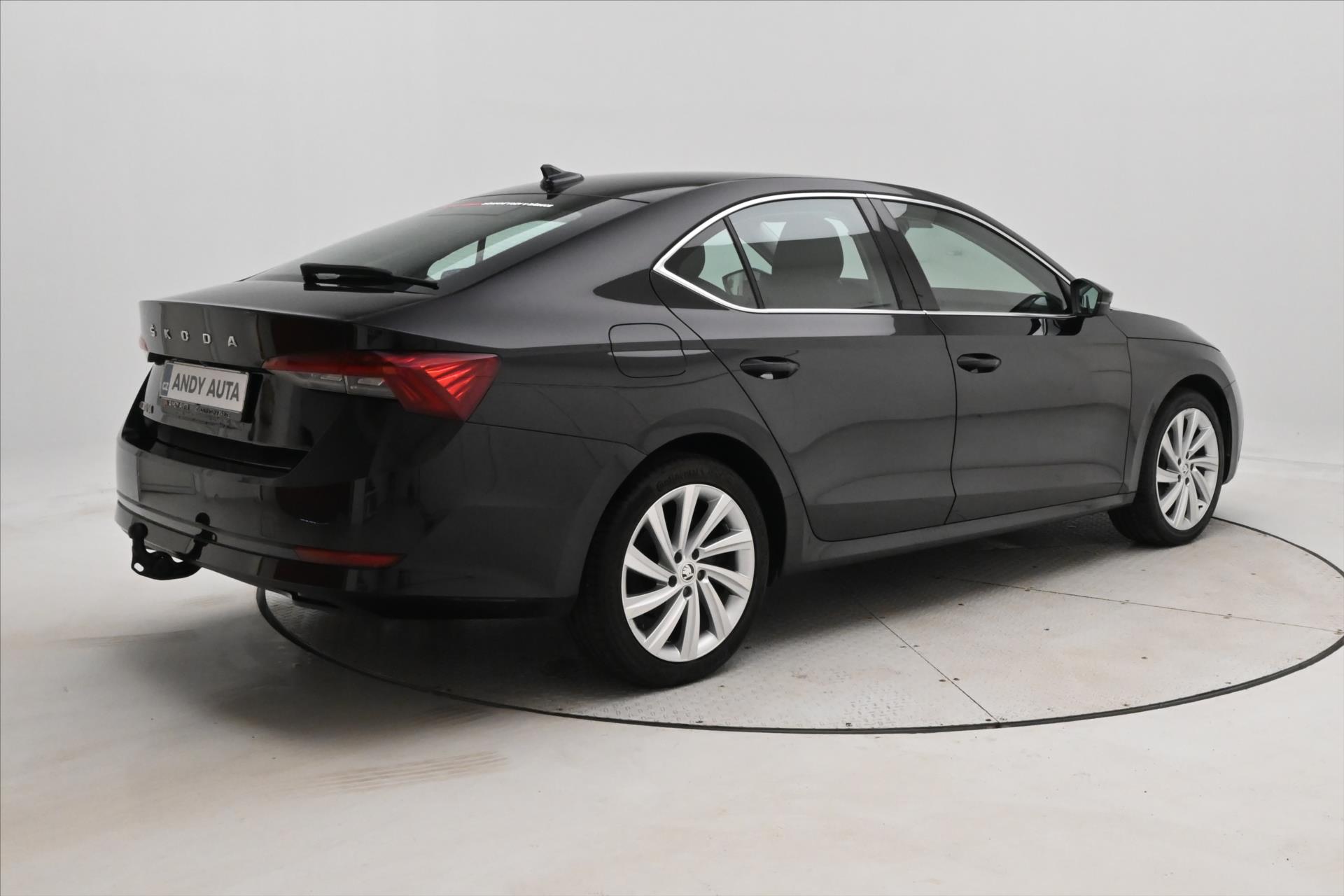 Main photo of the car Skoda Octavia 2.0 TDI 110kW DSG Style Warranty up to 5 years (6)