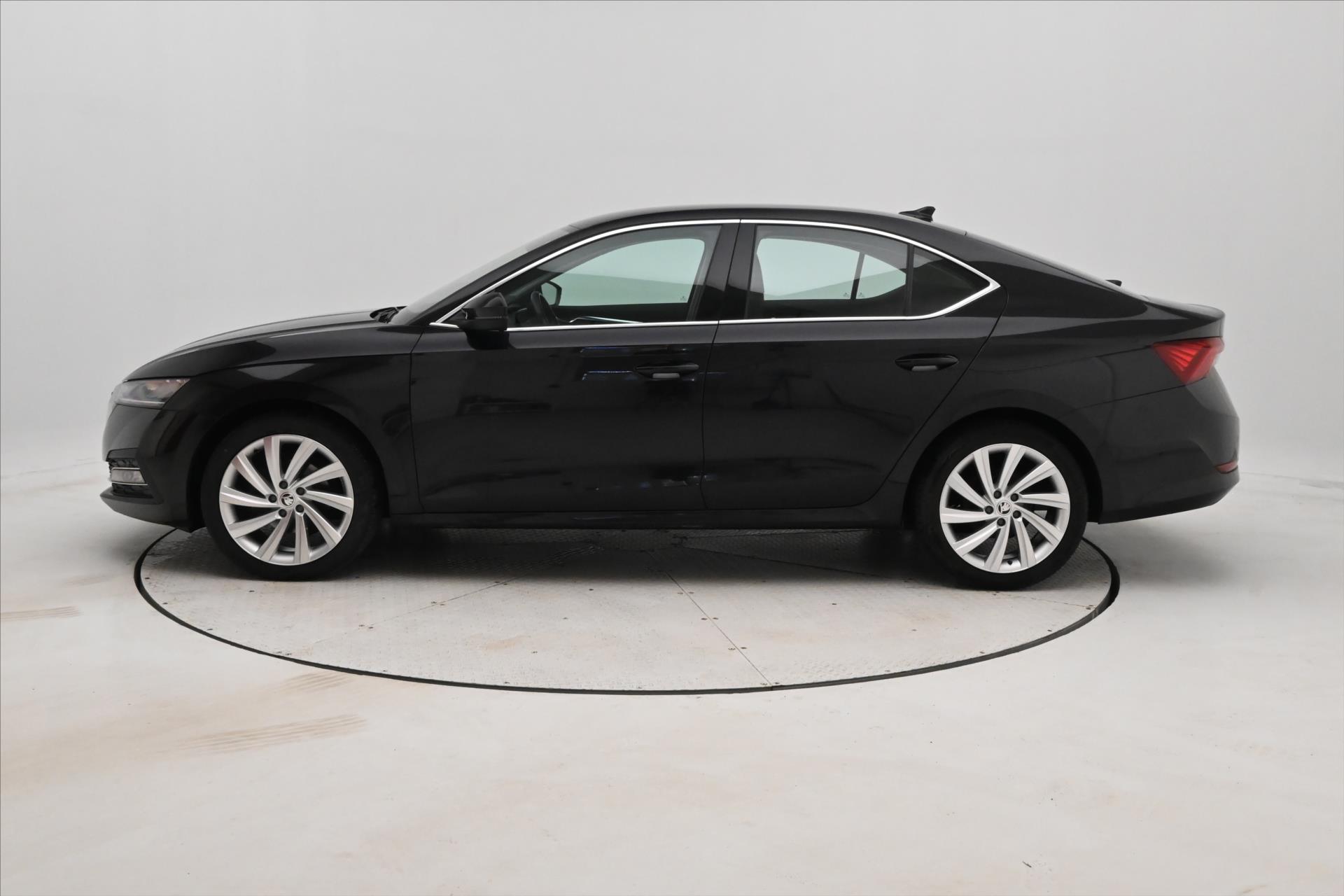 Main photo of the car Skoda Octavia 2.0 TDI 110kW DSG Style Warranty up to 5 years (9)