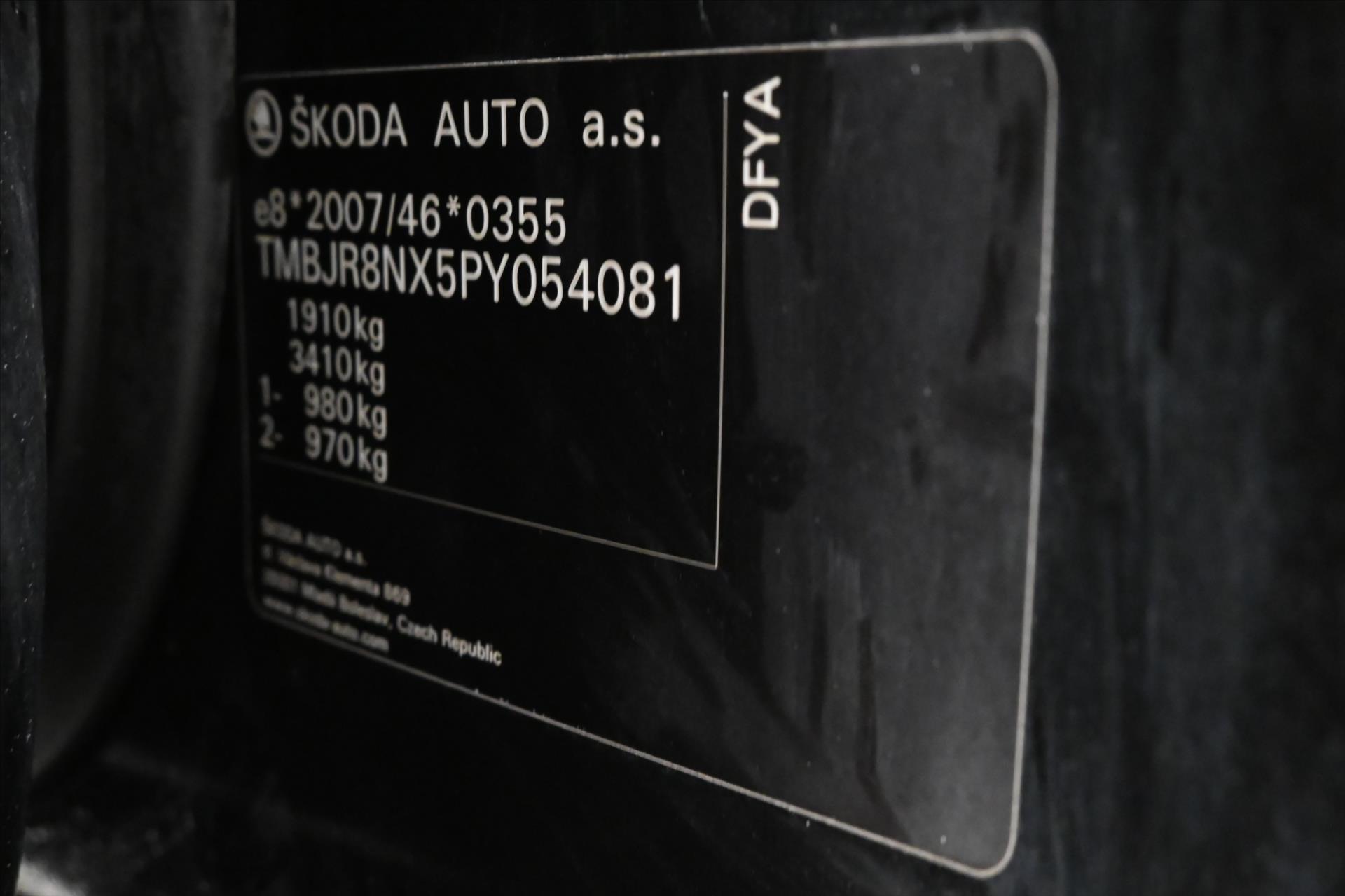 Hlavní fotografie vozu Škoda Octavia 1,5 TSI 110 kW DSG Style Záruka až 5 let (12)