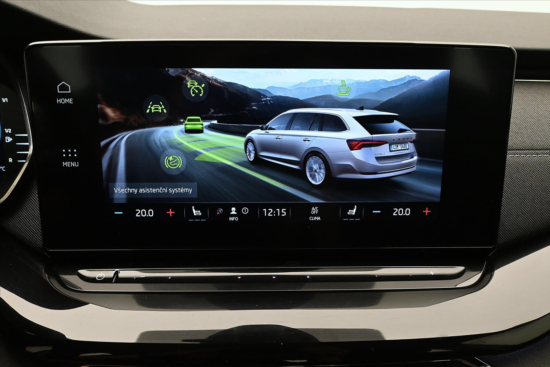 Hlavní fotografie vozu Škoda Octavia 1,5 TSI 110 kW DSG Style Záruka až 5 let (19)