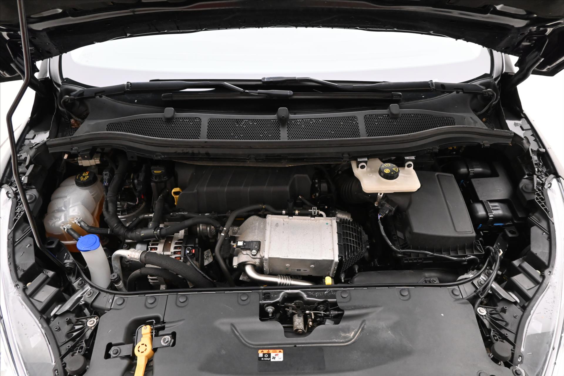 Hlavní fotografie vozu Ford S-MAX 2,0 EcoBlue 140 kW AT8 Titanium Záruka až 5 let (9)