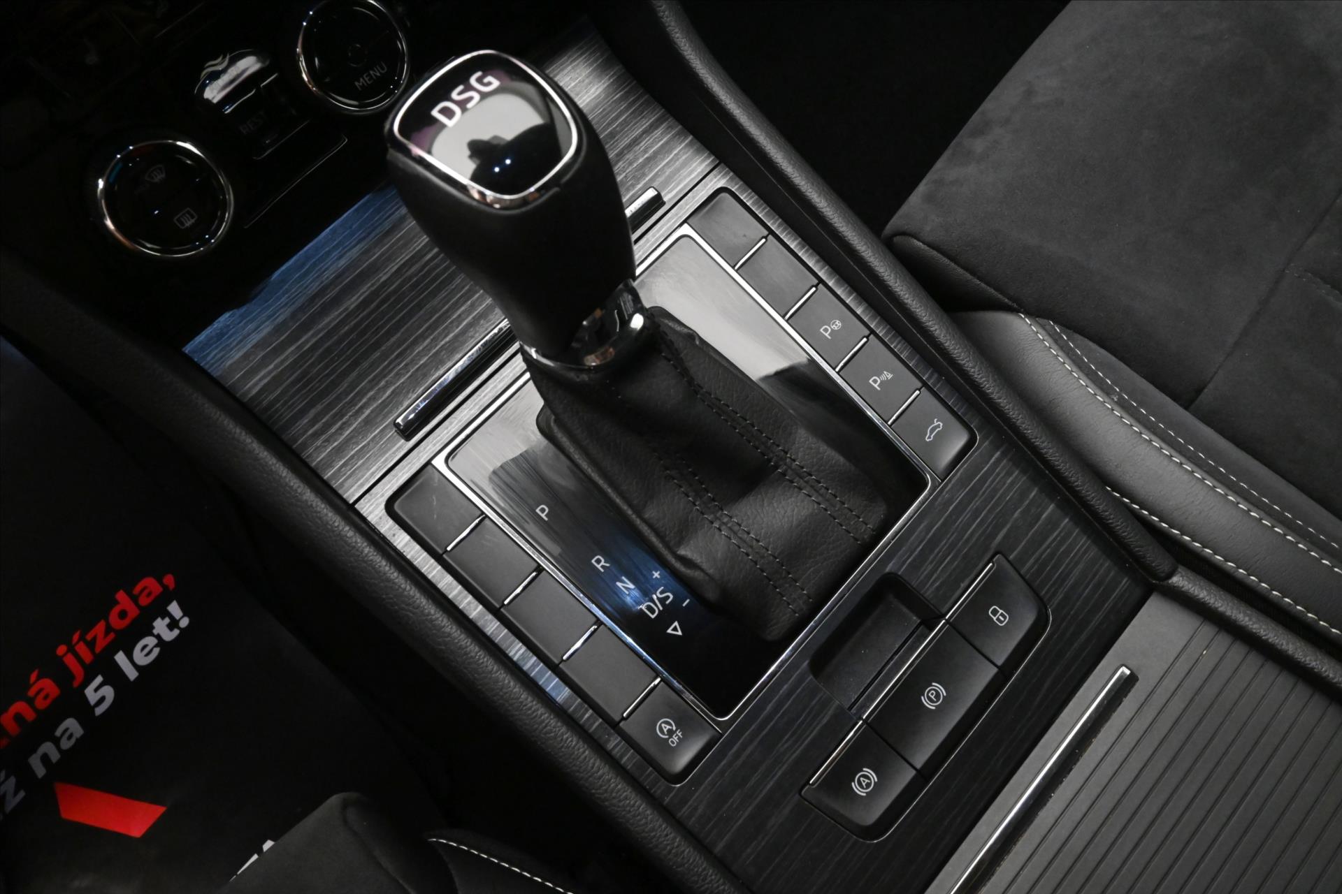 Hlavní fotografie vozu Škoda Superb 2,0 TDI 110 kW DSG STYLE Záruka až 5 let (23)