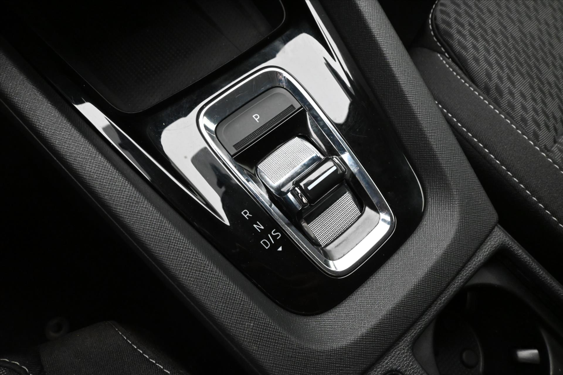 Hlavní fotografie vozu Škoda Octavia 2,0 TDI 110kW DSG Style Záruka až 5 let (24)