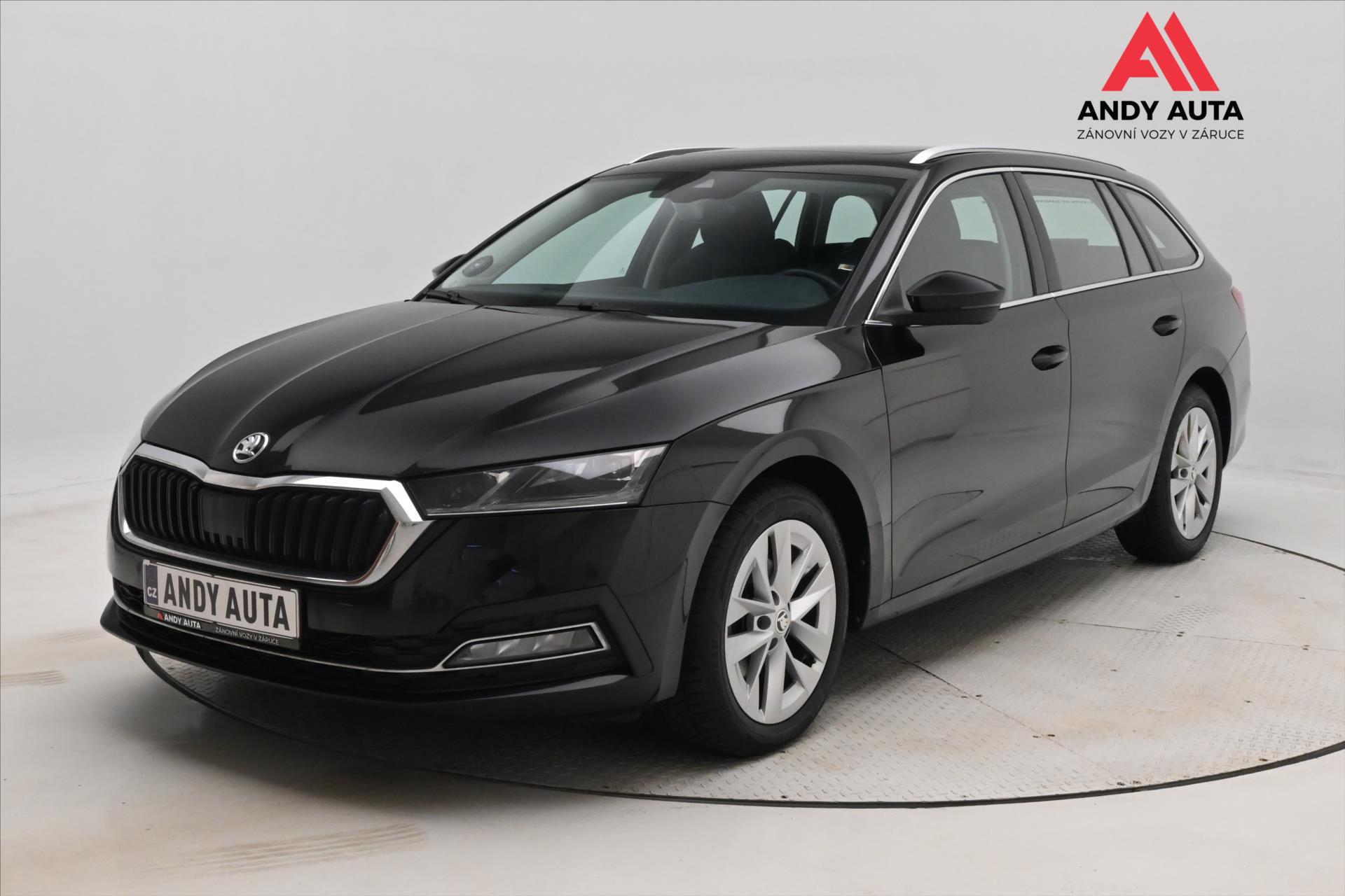 Main photo of the car Skoda Octavia 2,0 TDI 110 kW DSG MATRIX LED Záruka až 5 let (1)