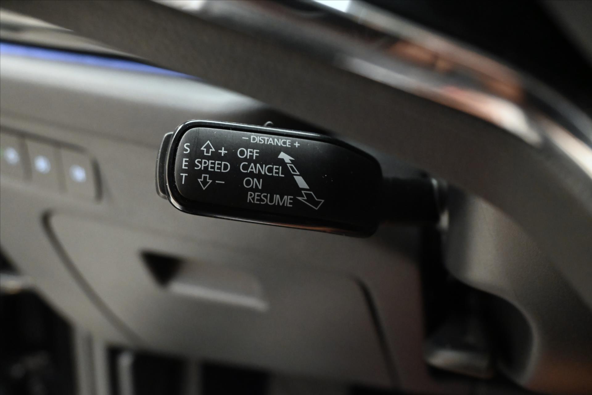 Main photo of the car Skoda Octavia 2,0 TDI 110 kW DSG MATRIX LED Záruka až 5 let (24)