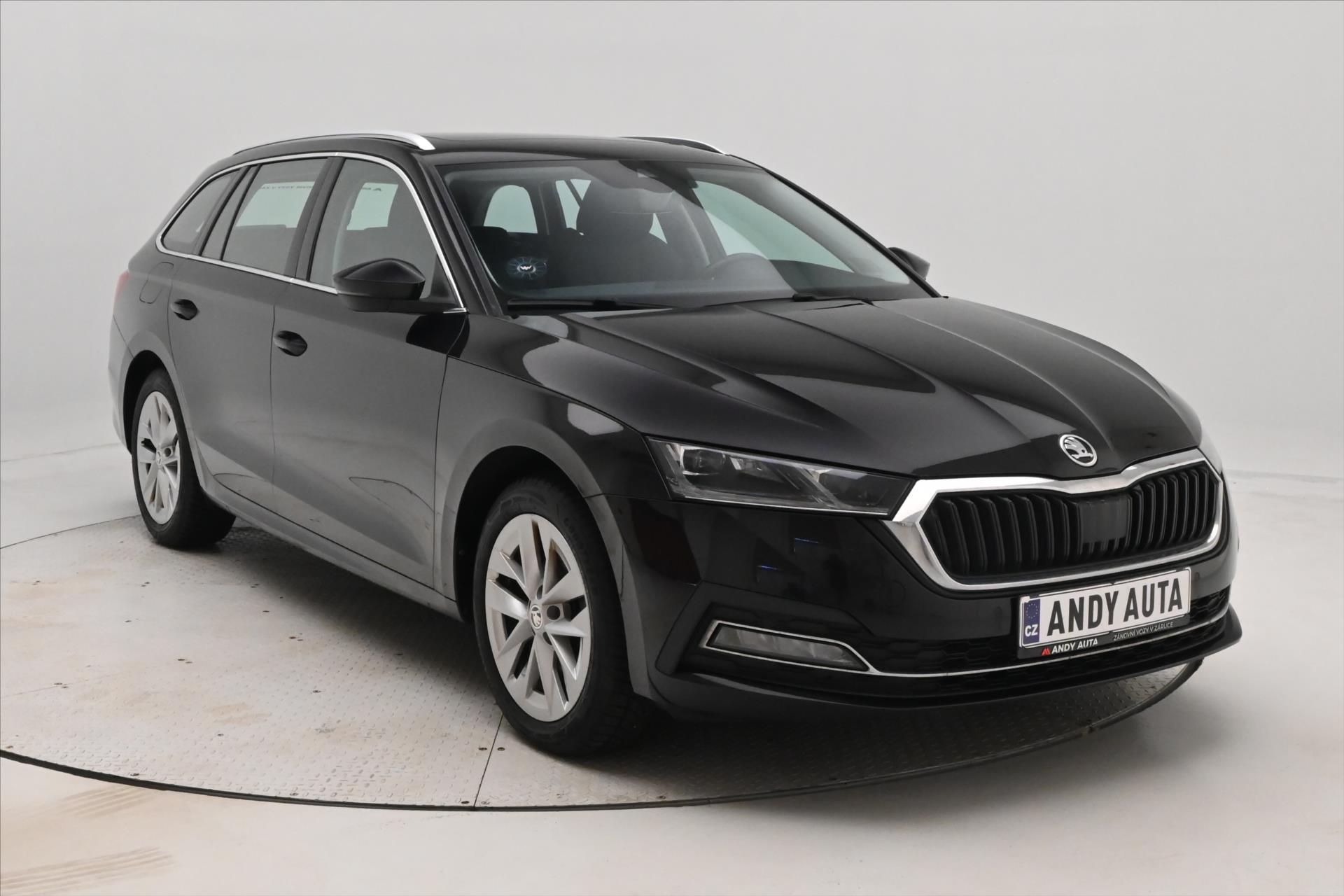 Main photo of the car Skoda Octavia 2,0 TDI 110 kW DSG MATRIX LED Záruka až 5 let (3)