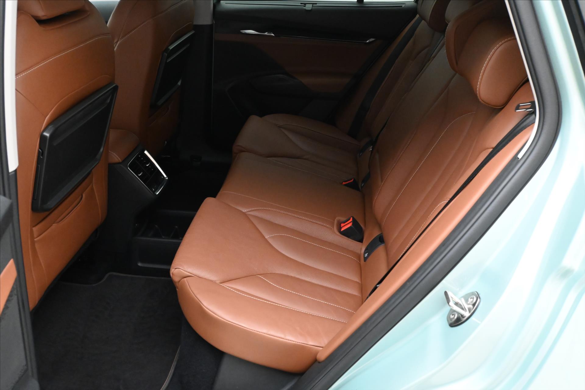 Hlavní fotografie vozu Škoda Enyaq iV 80kW 195kW 4x4 SoH 89% Záruka až 3 roky (15)