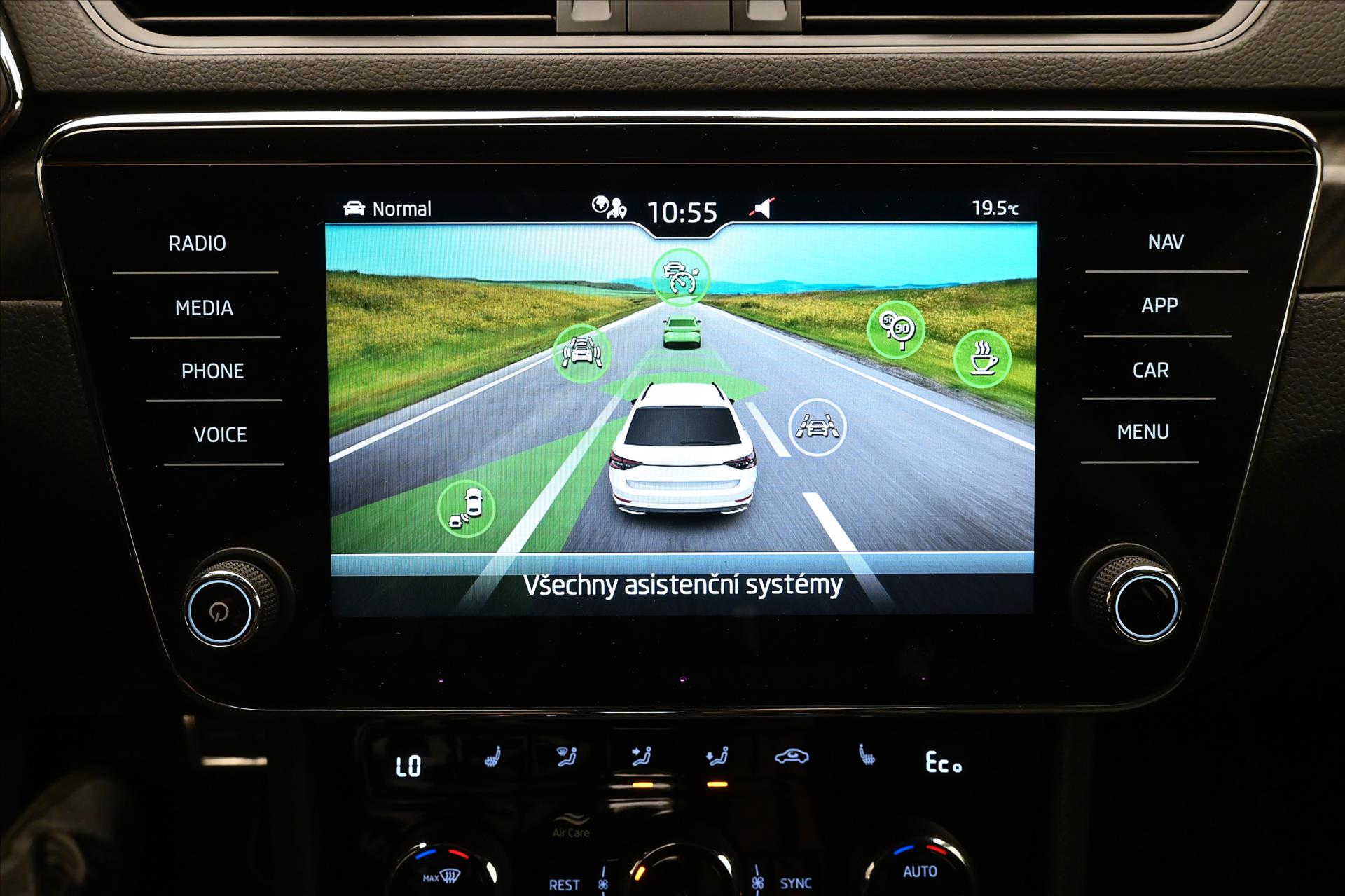 Hlavní fotografie vozu Škoda Superb 1,4 iV TSI 115kW DSG Sportline Záruka až 5 let (15)