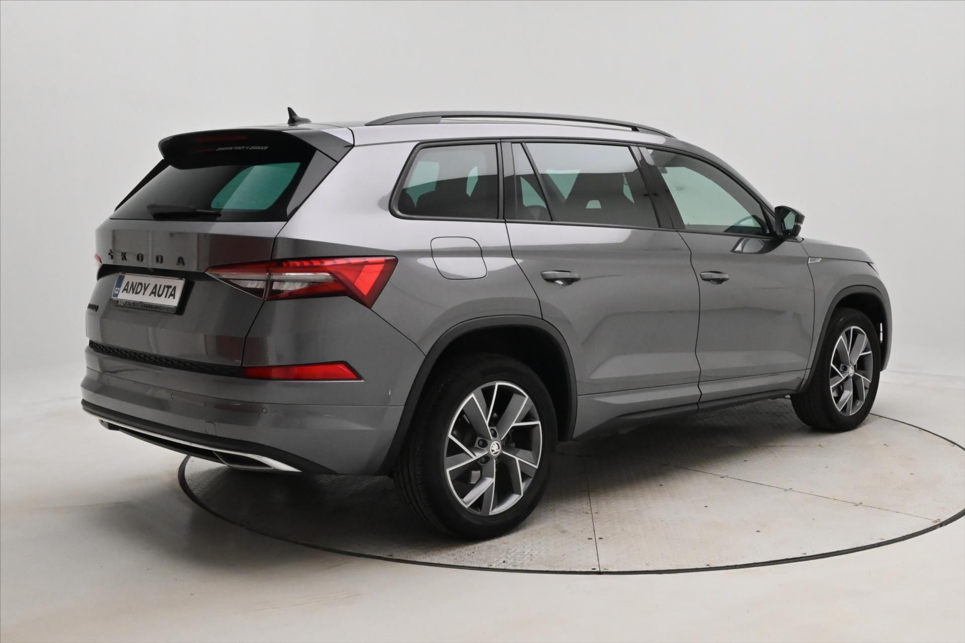 Main photo of the car Skoda Kodiaq 1.5 TSI 110 kW SportLine Warranty up to 5 years (5)