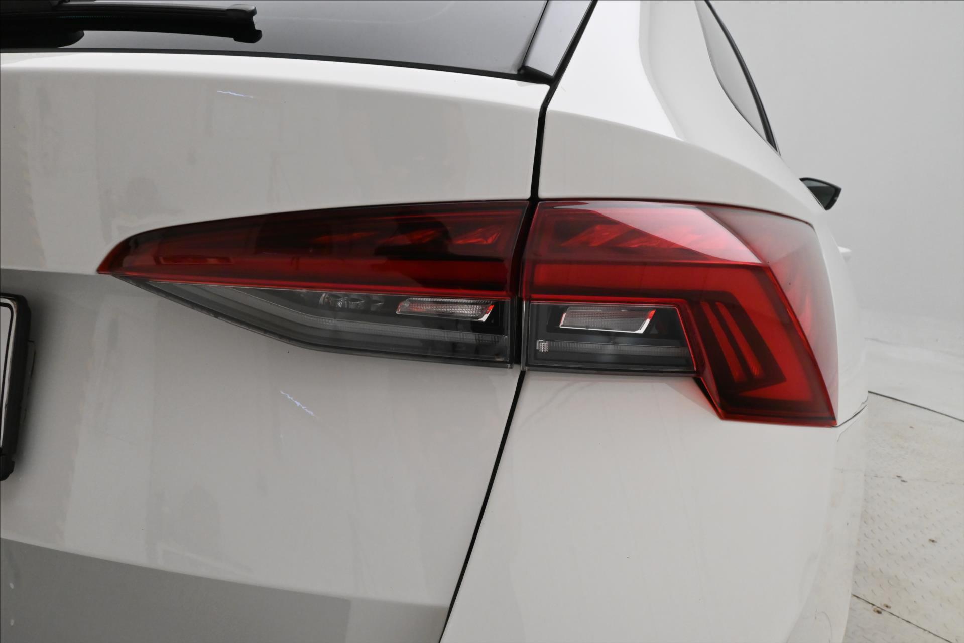 Hlavní fotografie vozu Škoda Octavia 2,0 TDI 110 kW DSG SportLINE Záruka až 5 let (30)