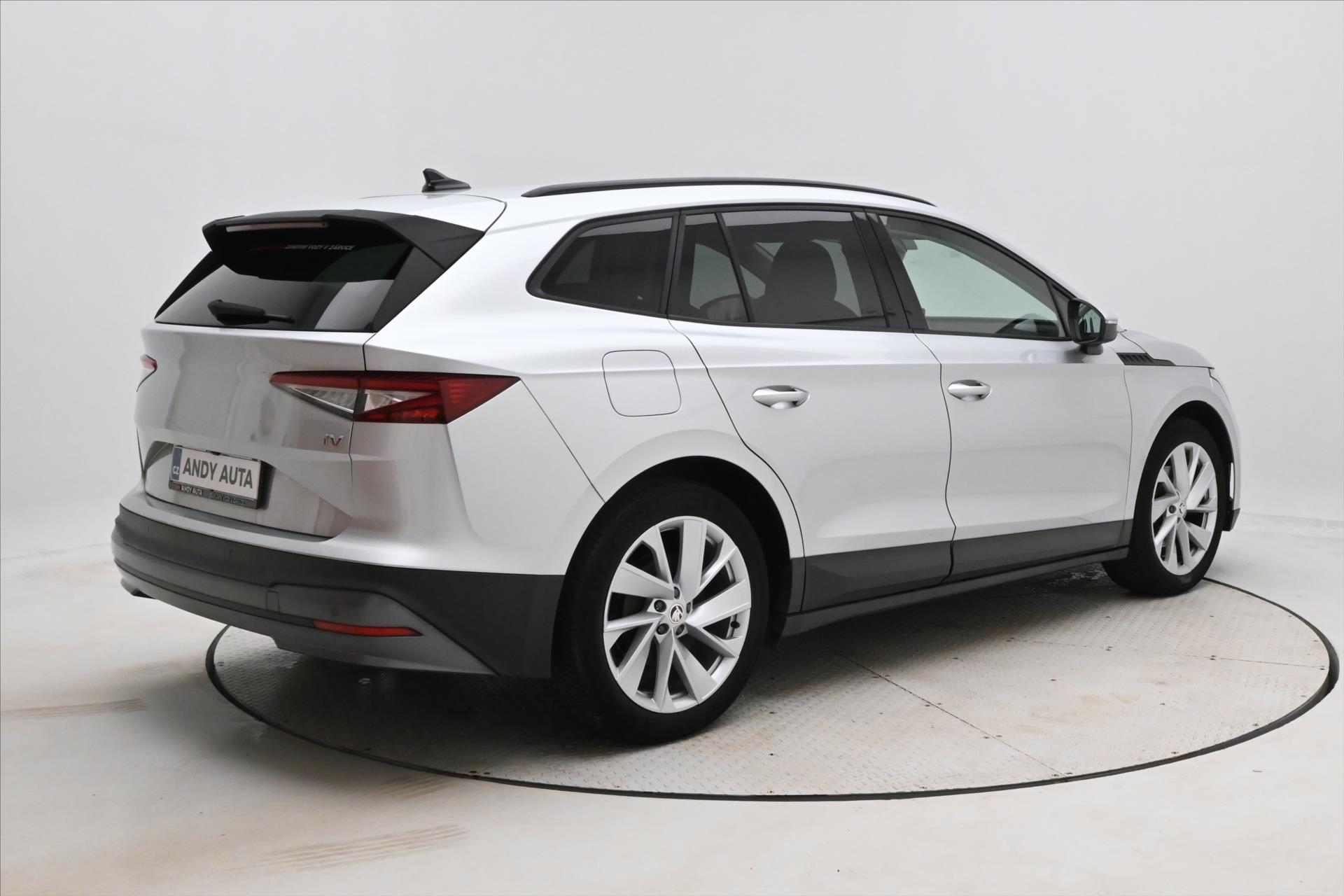 Hlavní fotografie vozu Škoda Enyaq iV60 132kW SOH 88% FIRST Edition Záruka až 3 roky (5)