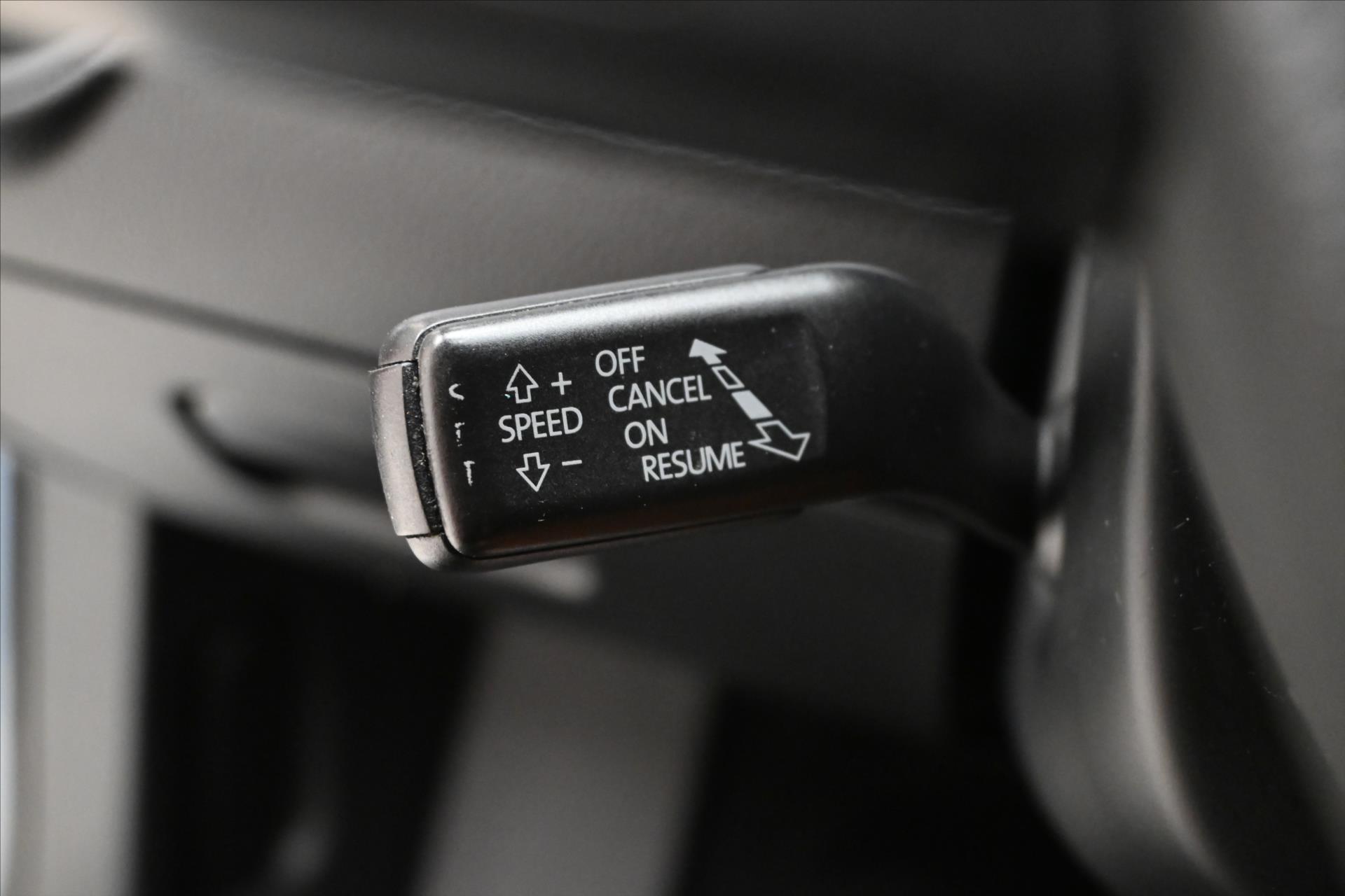Hlavní fotografie vozu Volkswagen Passat 2,0 TDI 103kW DSG Nová STK (22)