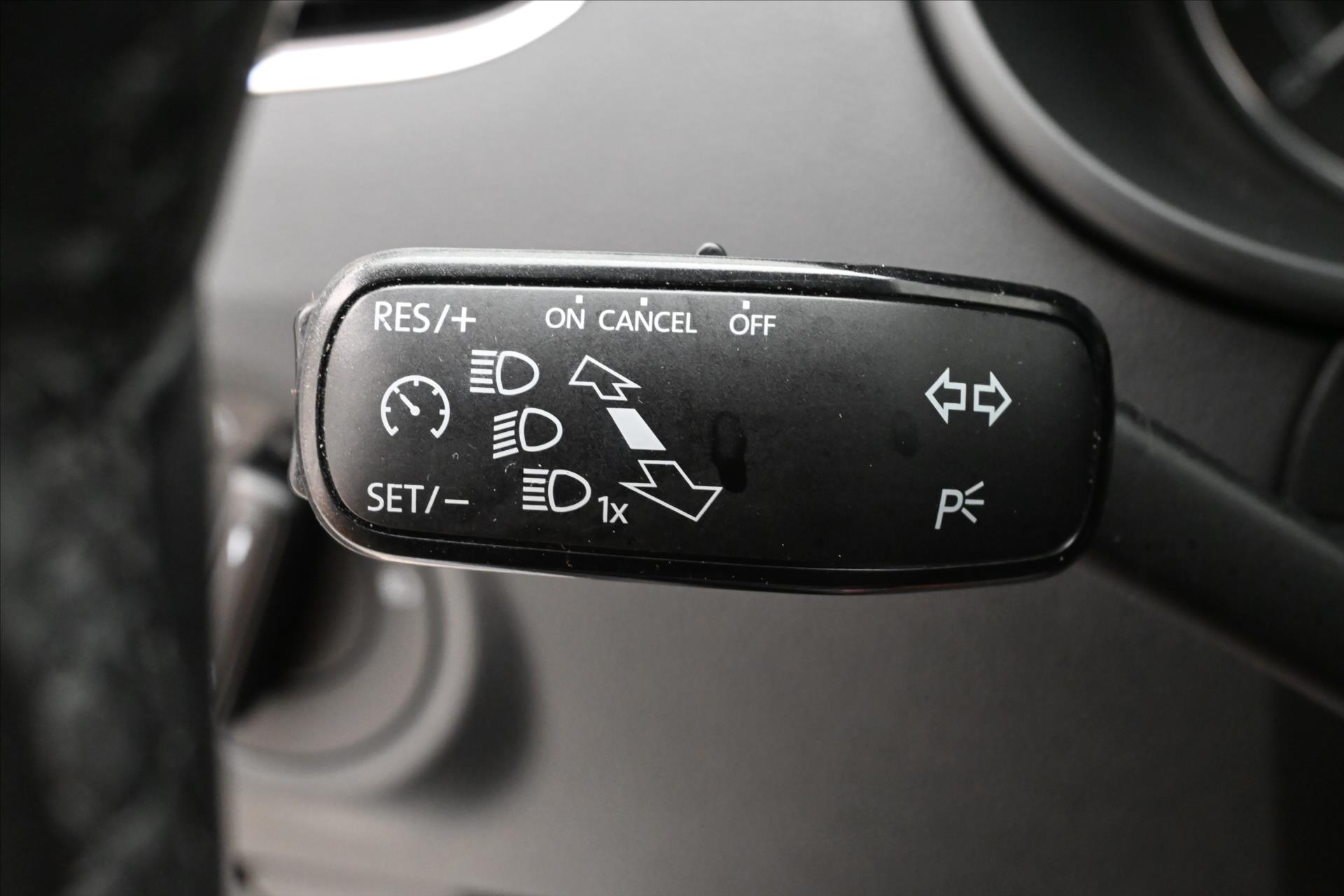 Hlavní fotografie vozu Škoda Octavia 1,6 TDI 85kW Ambition Záruka až 5 let (23)